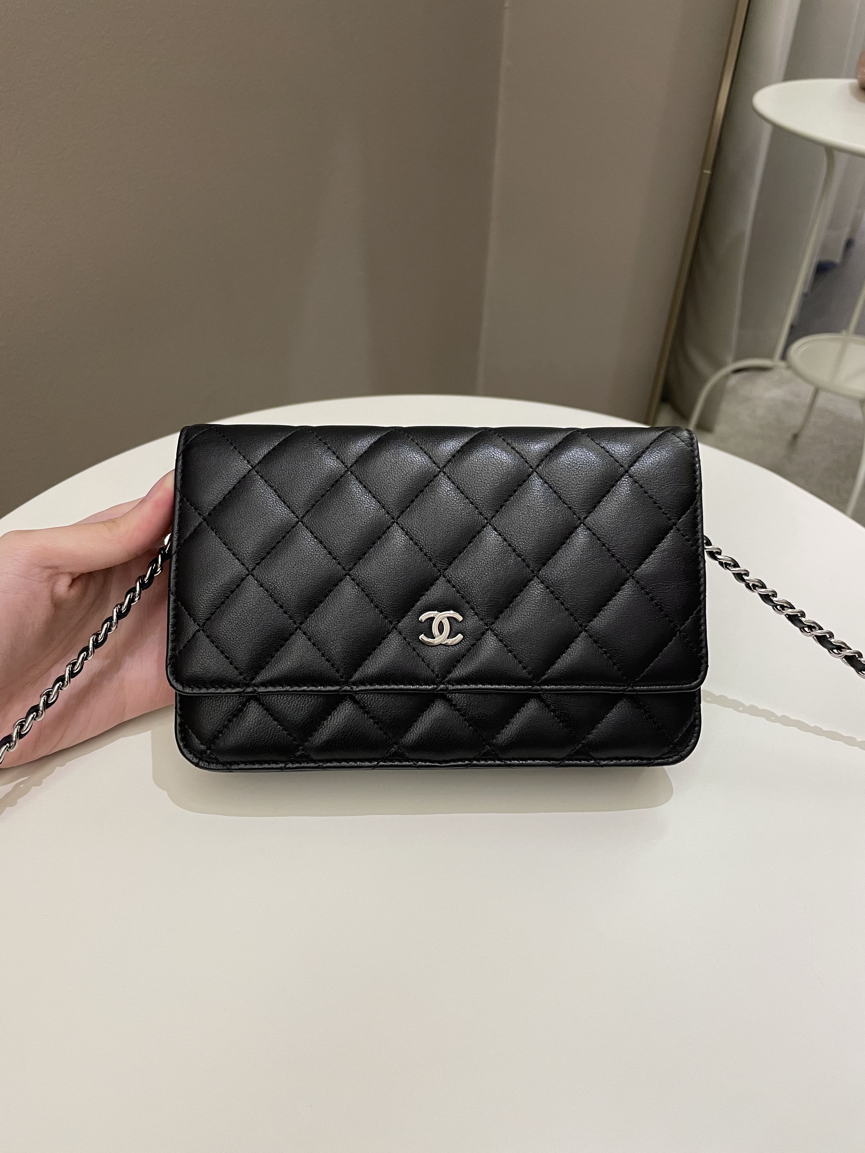 Chanel Classic Quilted Wallet on Chain Black Lambskin – ＬＯＶＥＬＯＴＳＬＵＸＵＲＹ