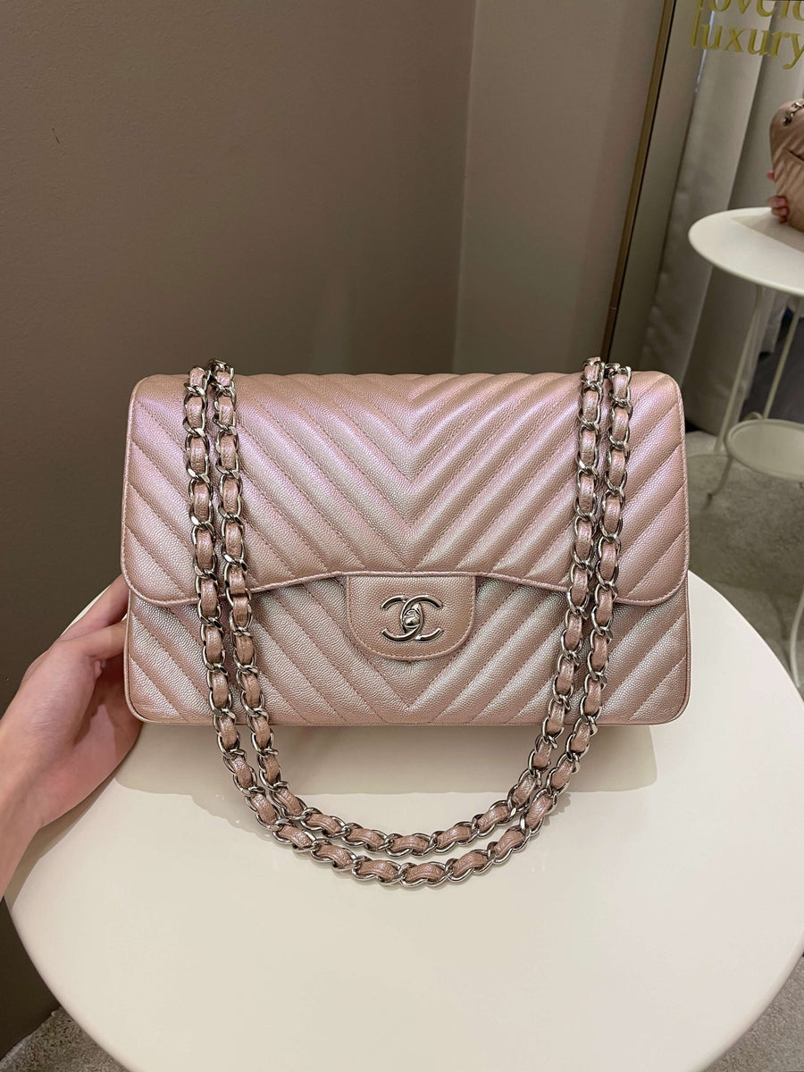 Chanel 17B Chevron Jumbo Double Flap Rose Gold Caviar – LOVELOTSLUXURY