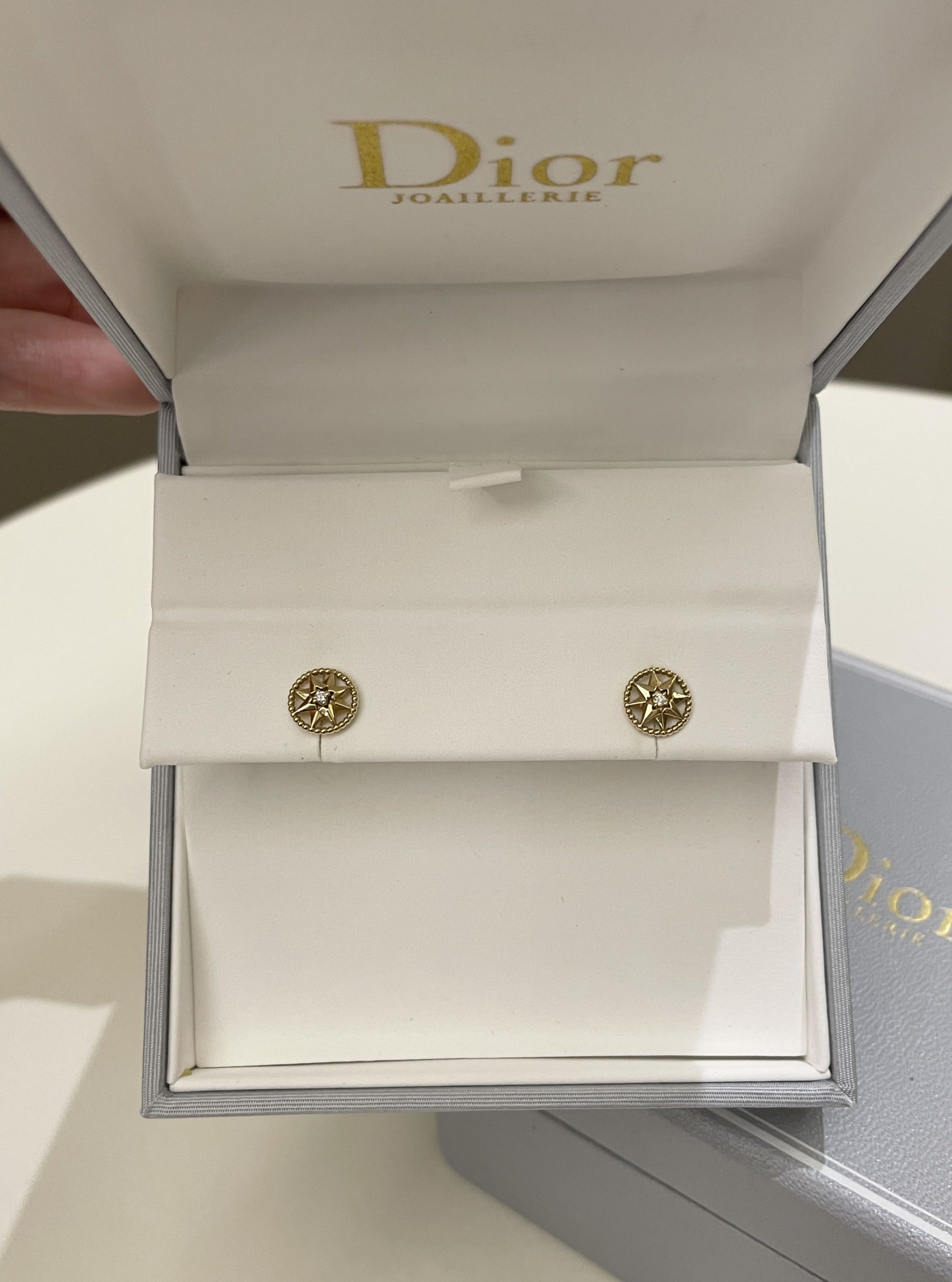 Dior Rose Des Vents Studs Earring Yellow Gold, Diamond – ＬＯＶＥＬＯＴＳＬＵＸＵＲＹ