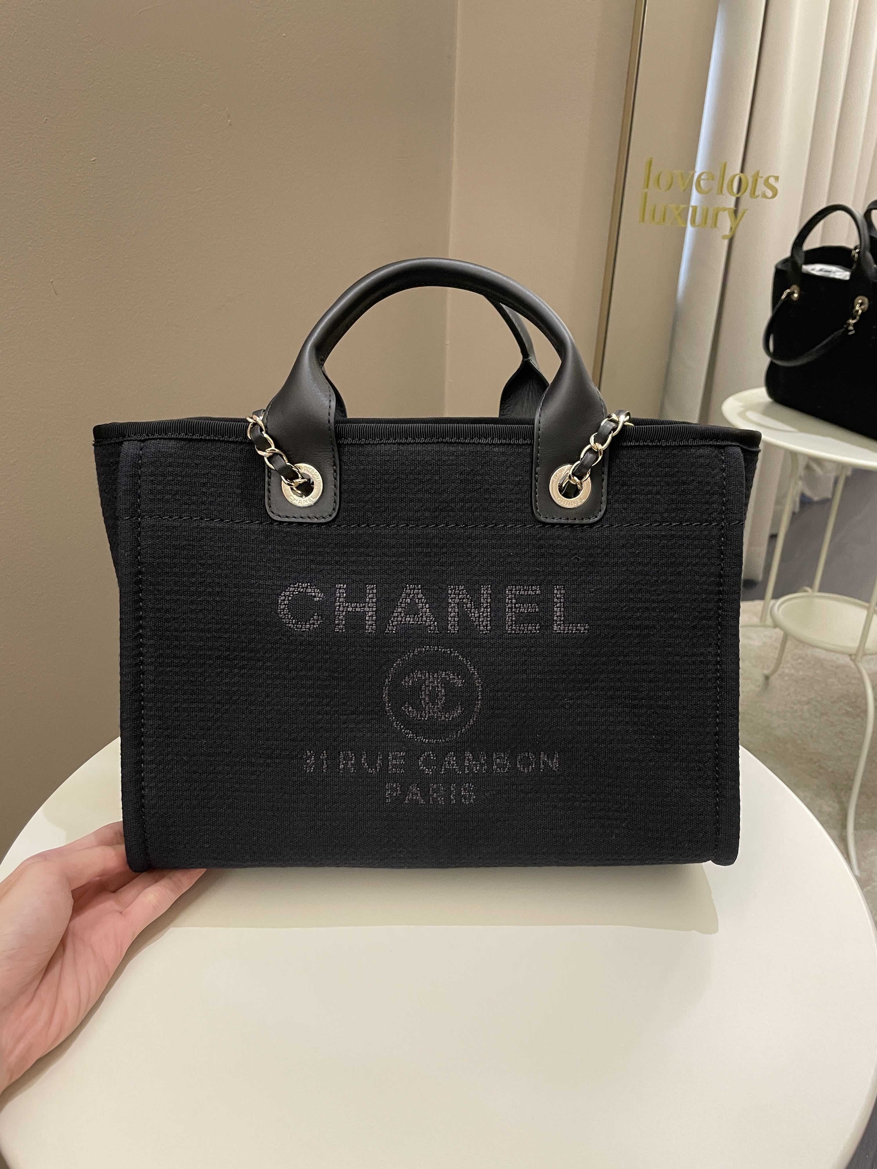 Chanel Deauville Shopper Tote Black – ＬＯＶＥＬＯＴＳＬＵＸＵＲＹ