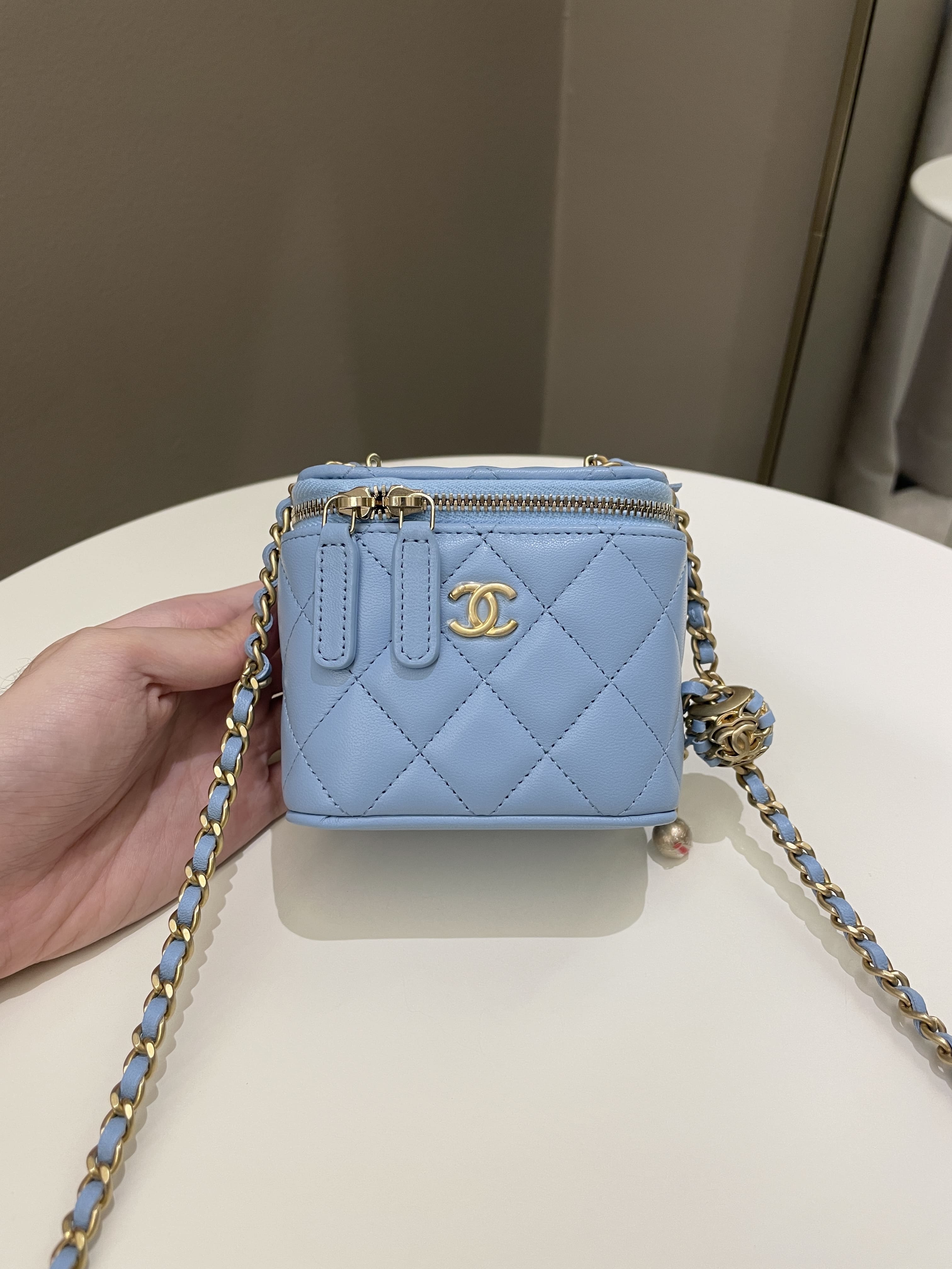 Chanel 2022 Pearl Crush Wallet On Chain - Green Crossbody Bags
