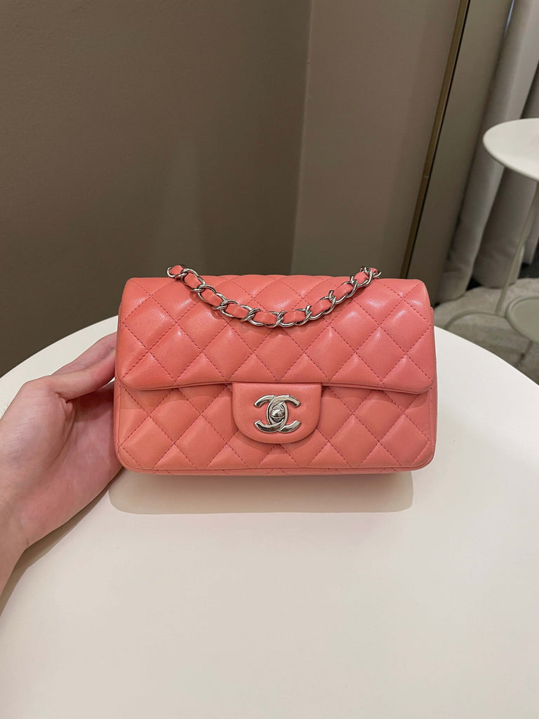 Chanel Small Filigree Vanity Case Salmon Pink