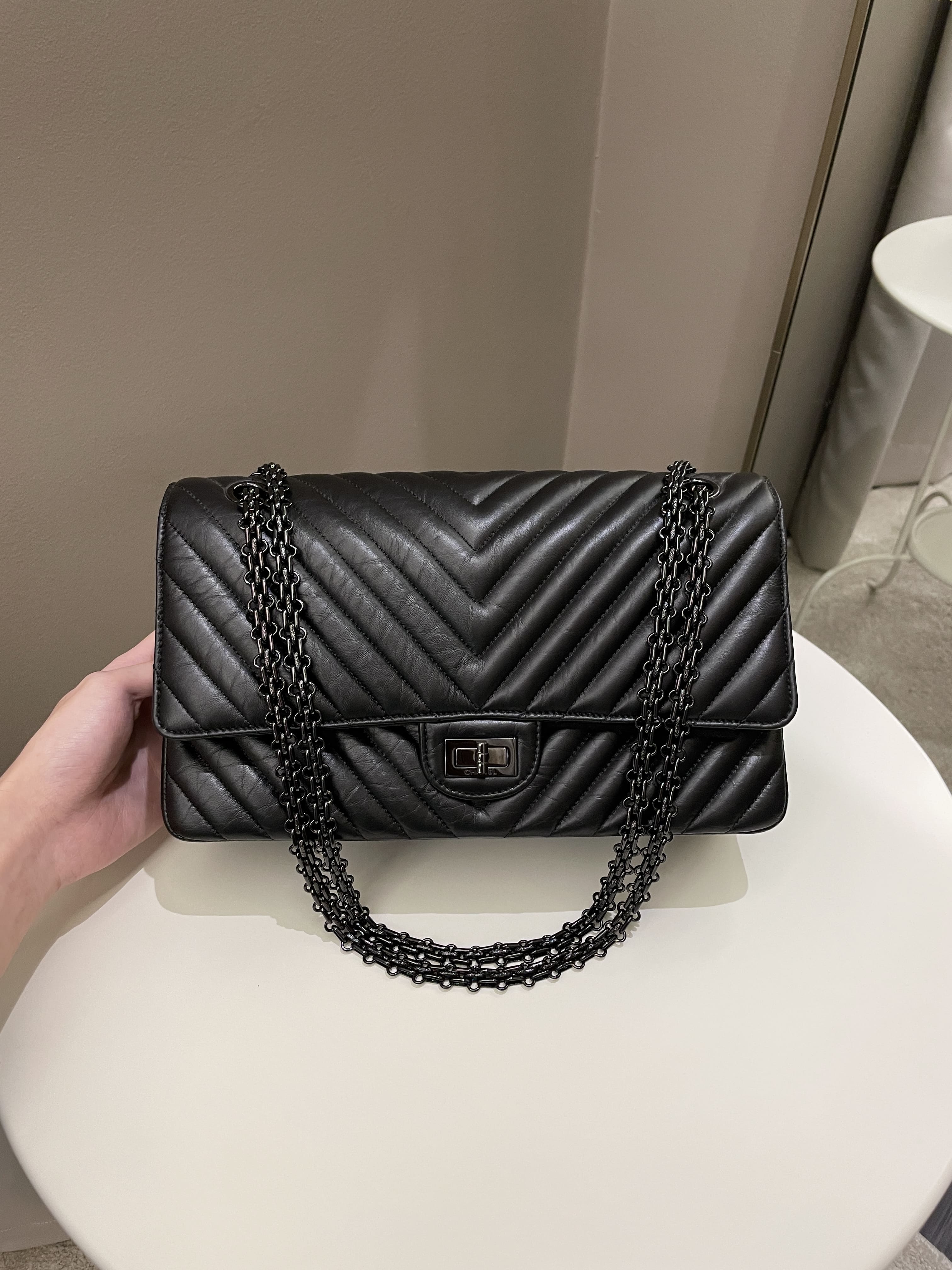 chanel caviar quilted medallion tote black