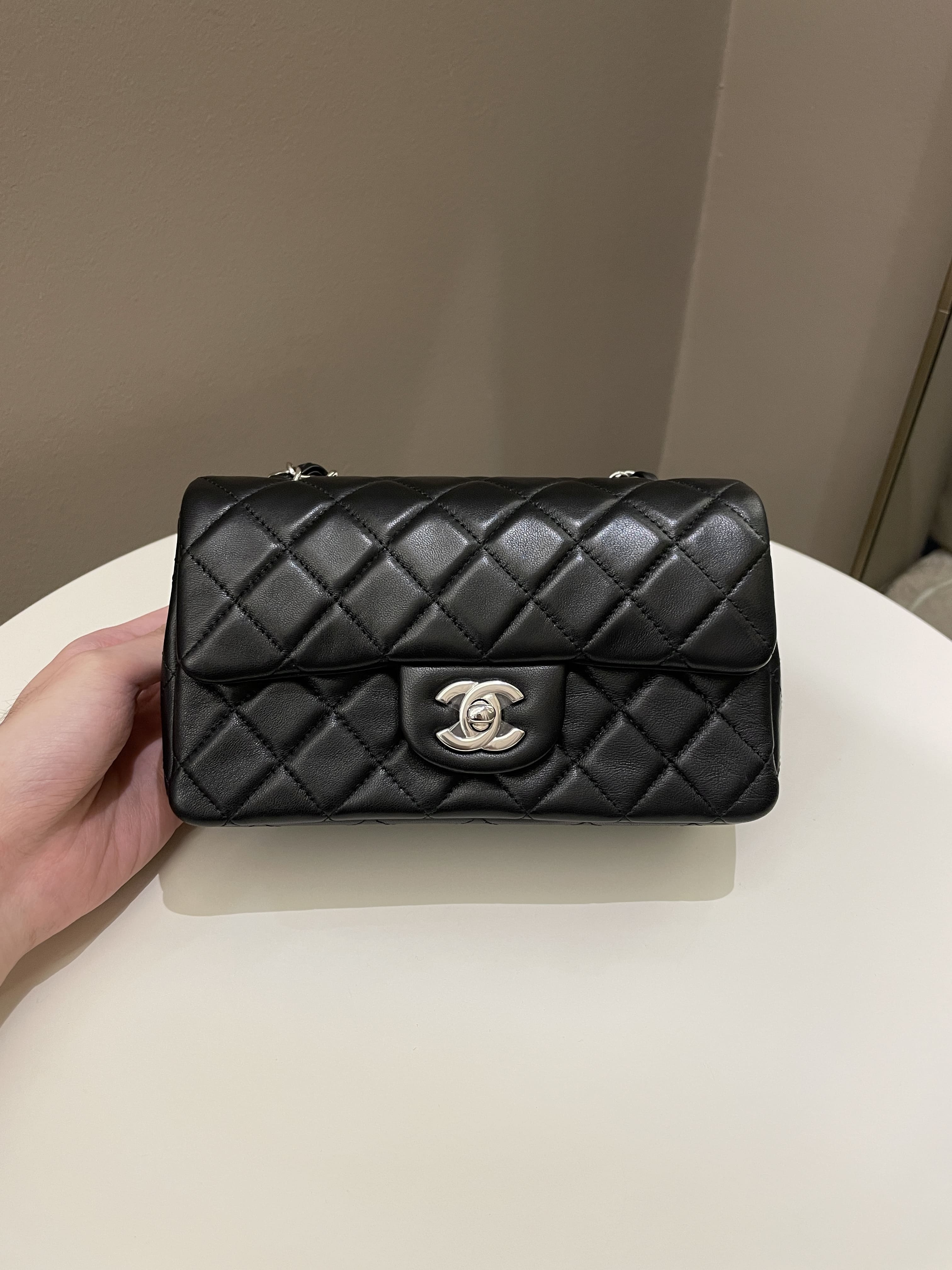 Chanel Classic Quilted Mini Rectangular Black Lambskin – ＬＯＶＥＬＯＴＳＬＵＸＵＲＹ