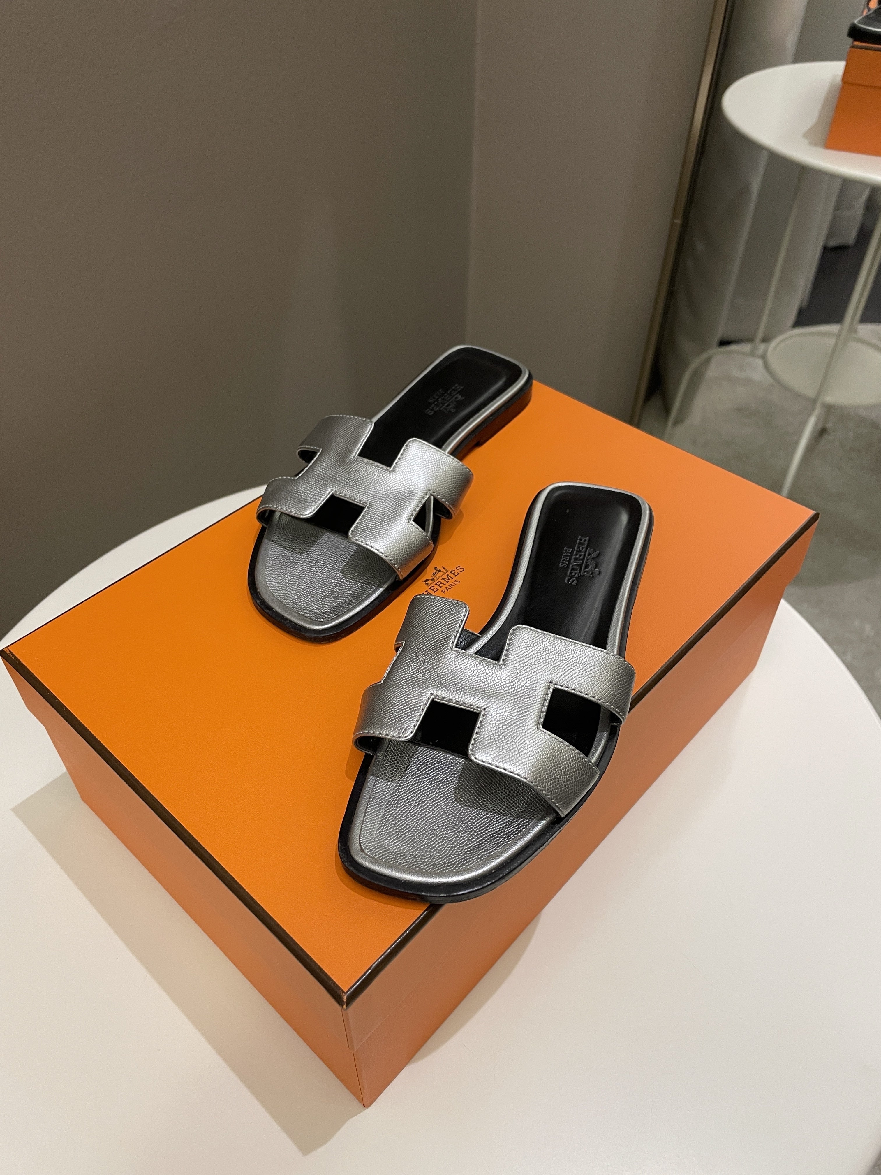 Hermes Oran Sandal Silver Epsom Size 34