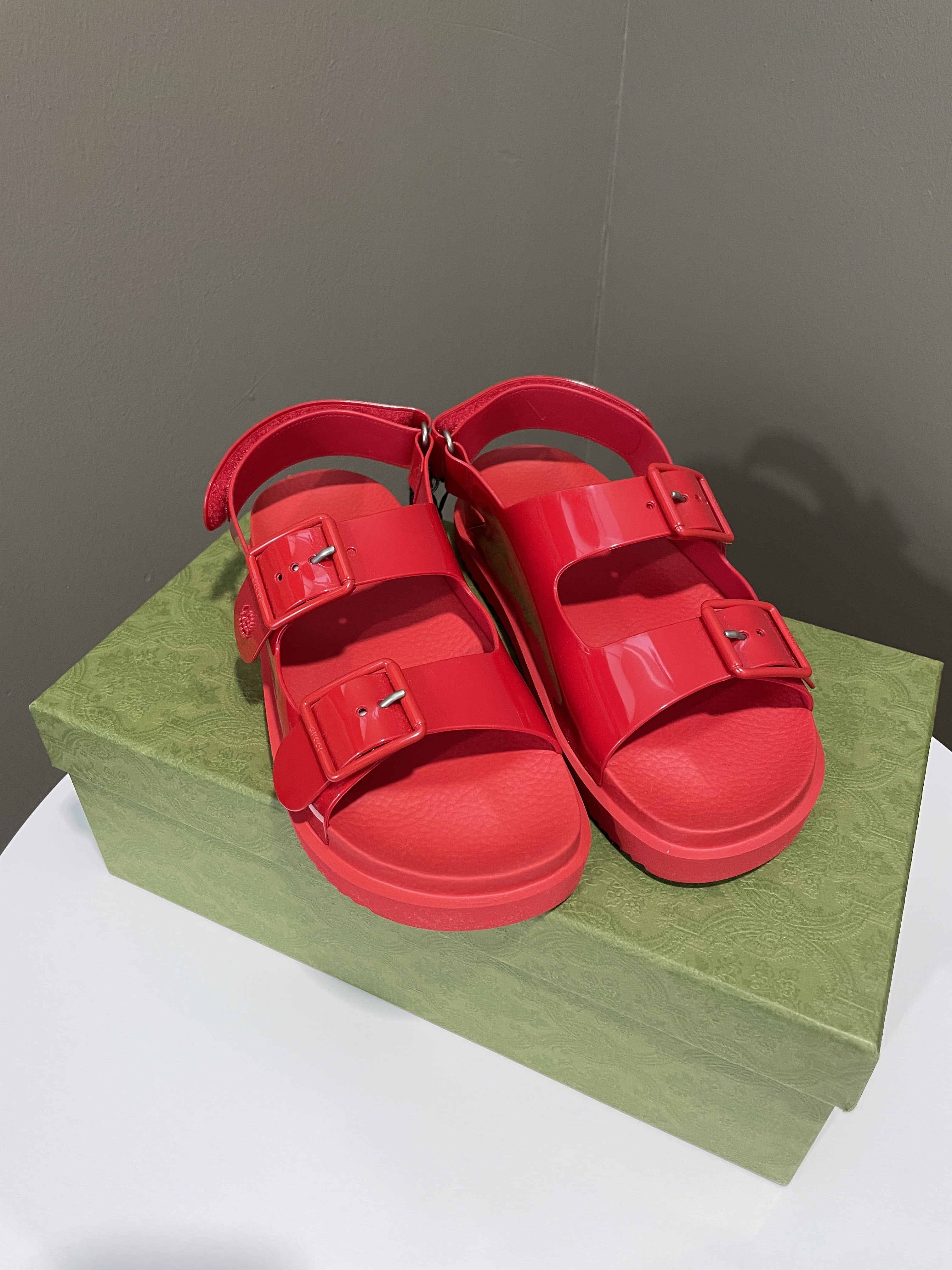 Gucci GG Sandals Red Rubber Size 39