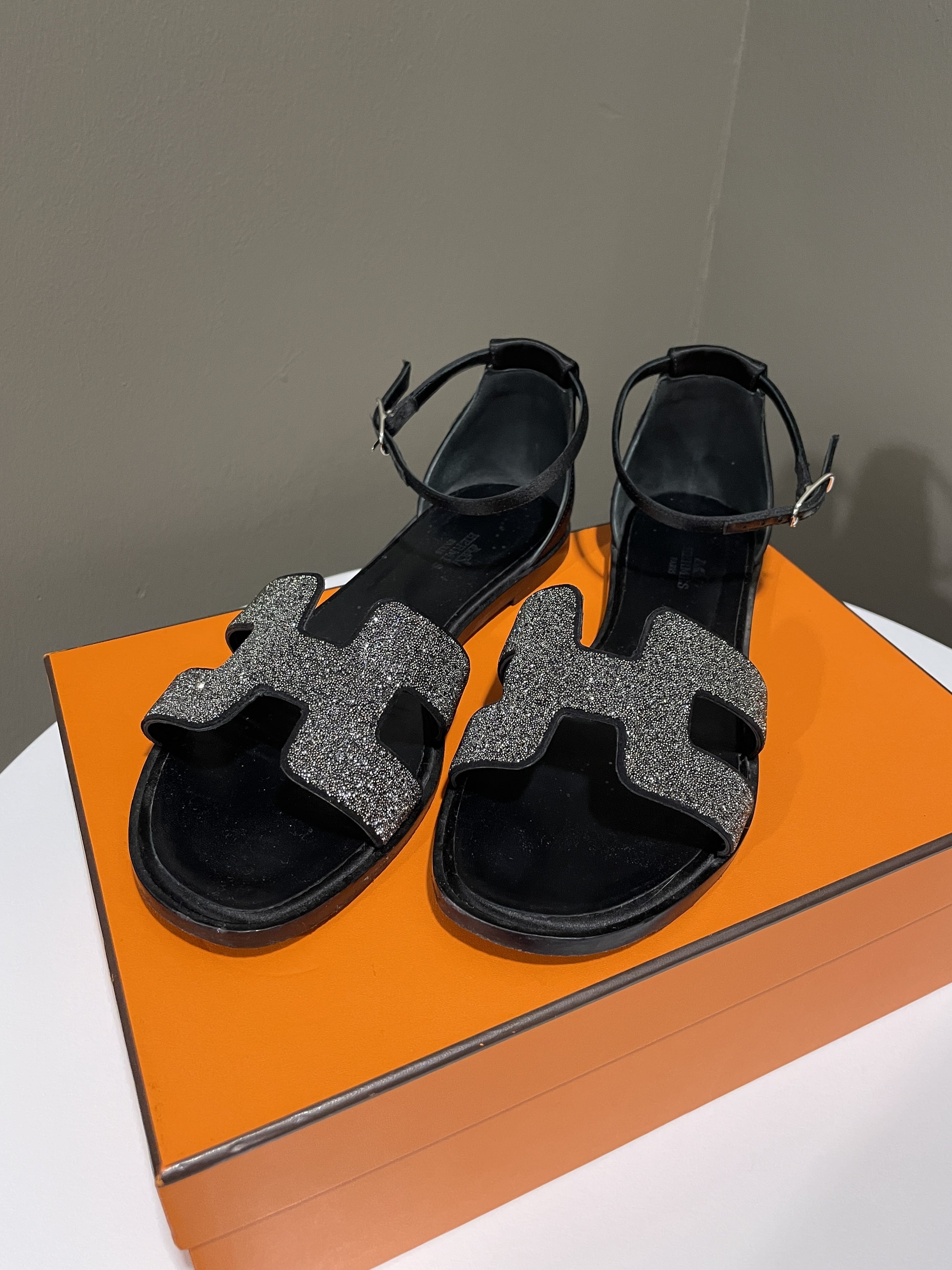 Hermes Santorini Sandals Black / Embellishment Size 38.5