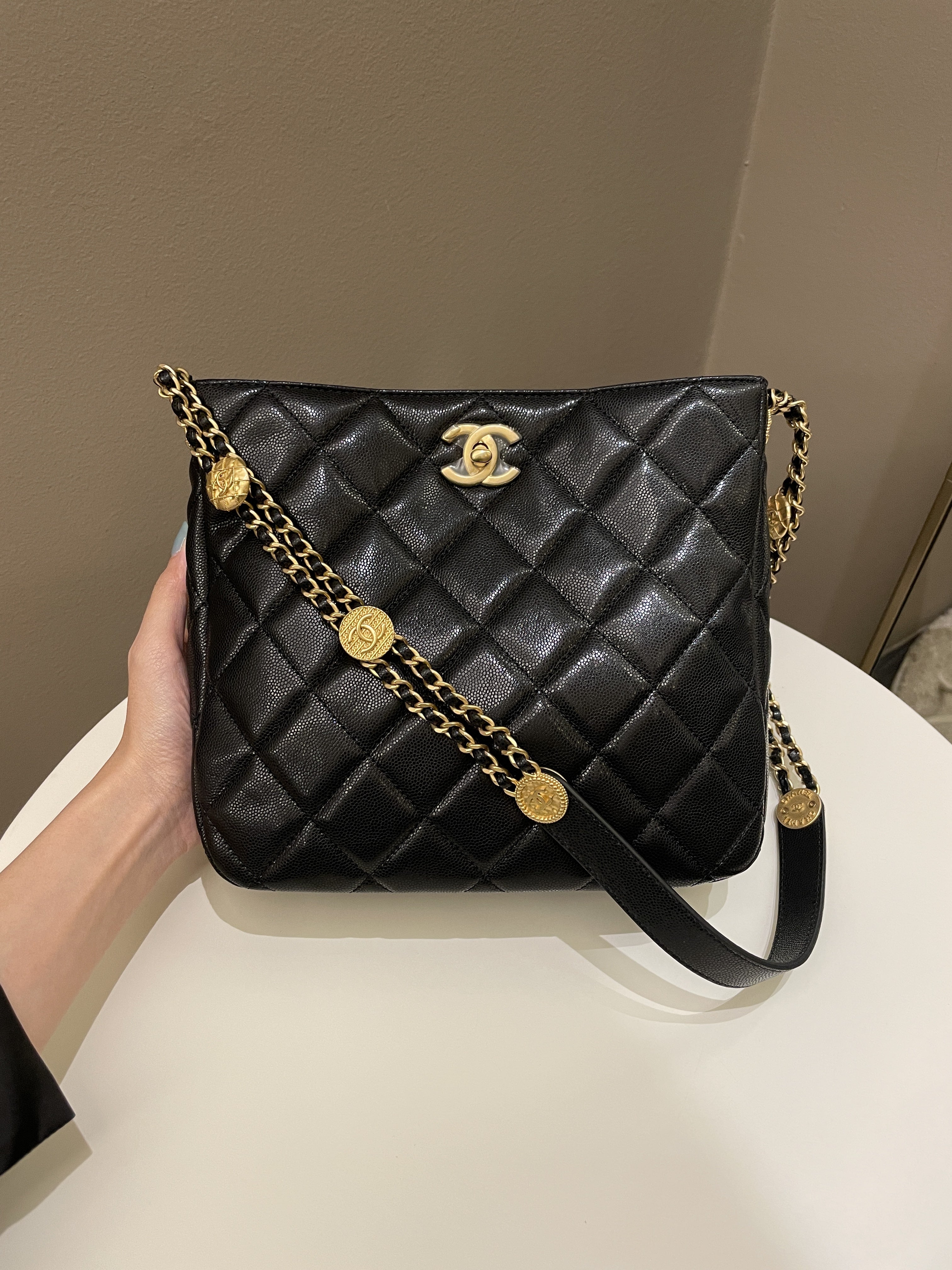 1,000+ affordable chanel 22s mini flap For Sale