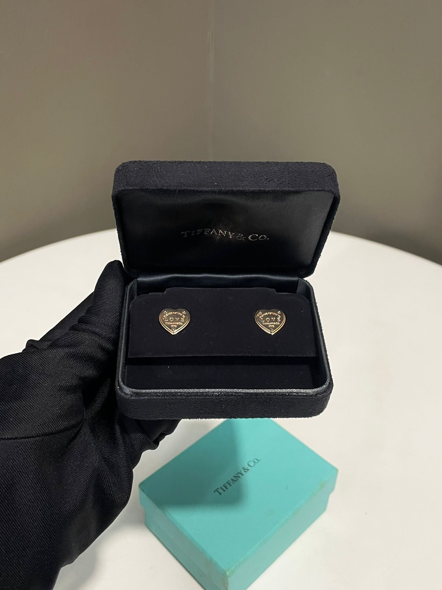 Tiffany and Co Heart Tag Stud Earrings
18K Yellow Gold 