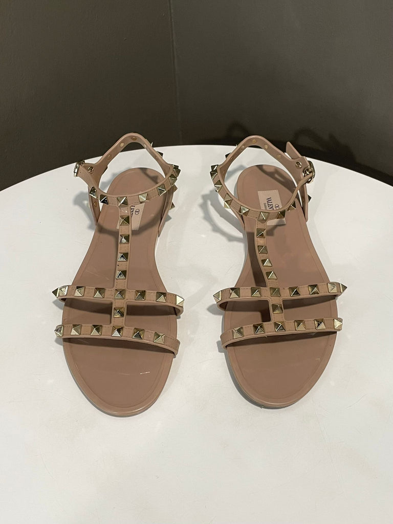 Valentino Garavani Rockstud Rubber Sandal Nude GHW Size 40