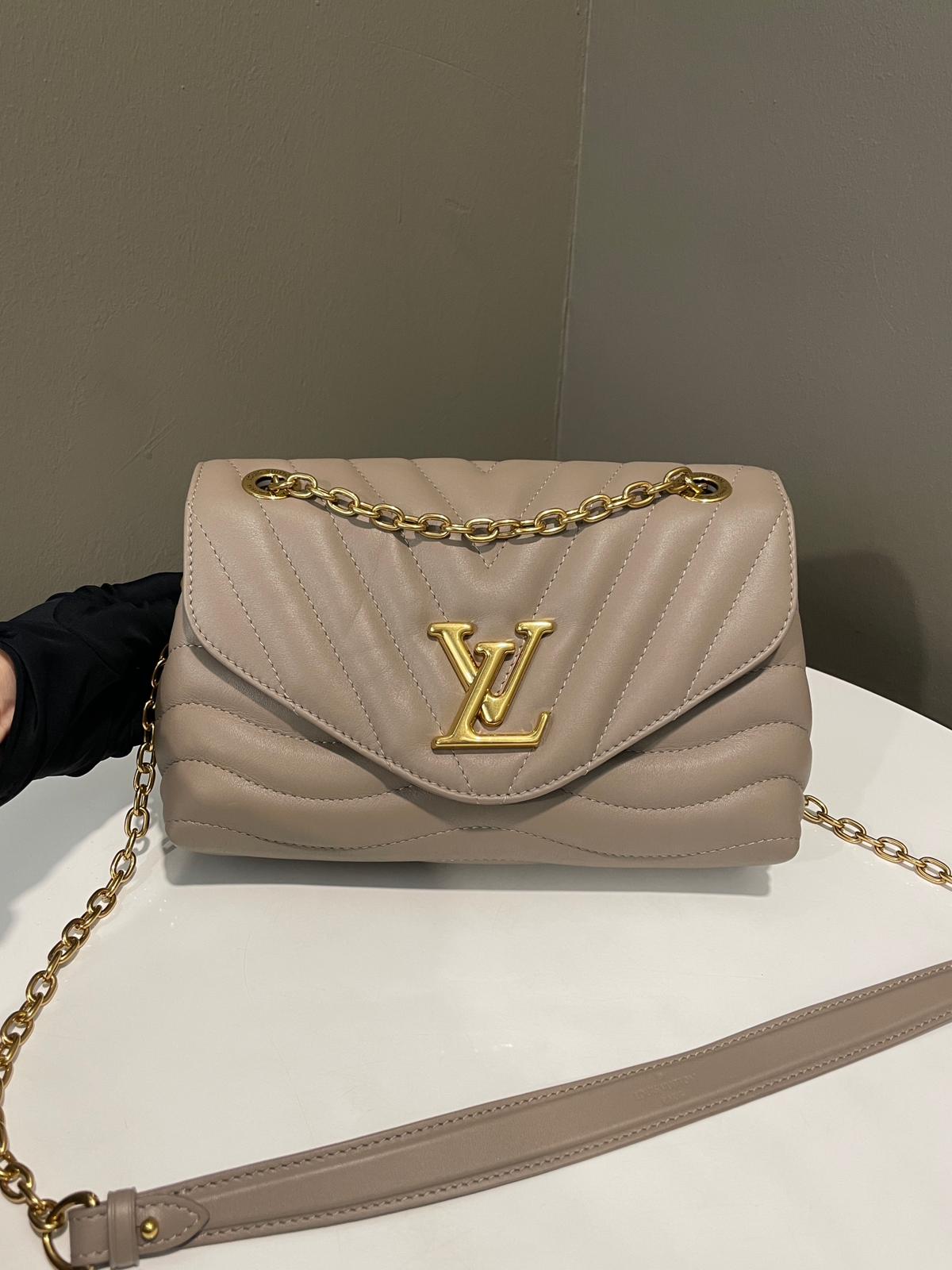 バッグ Jacquard Chain Pochette nude herlipto Michael Kors Empire medium chain-link pochette bag for Women