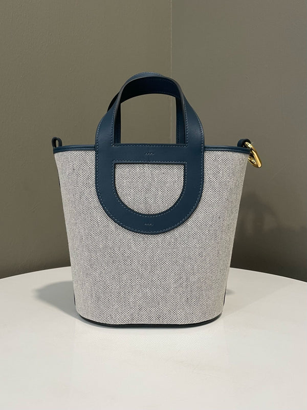 Hermes In The Loop 18 Ecru Noir Bleu De Prusse