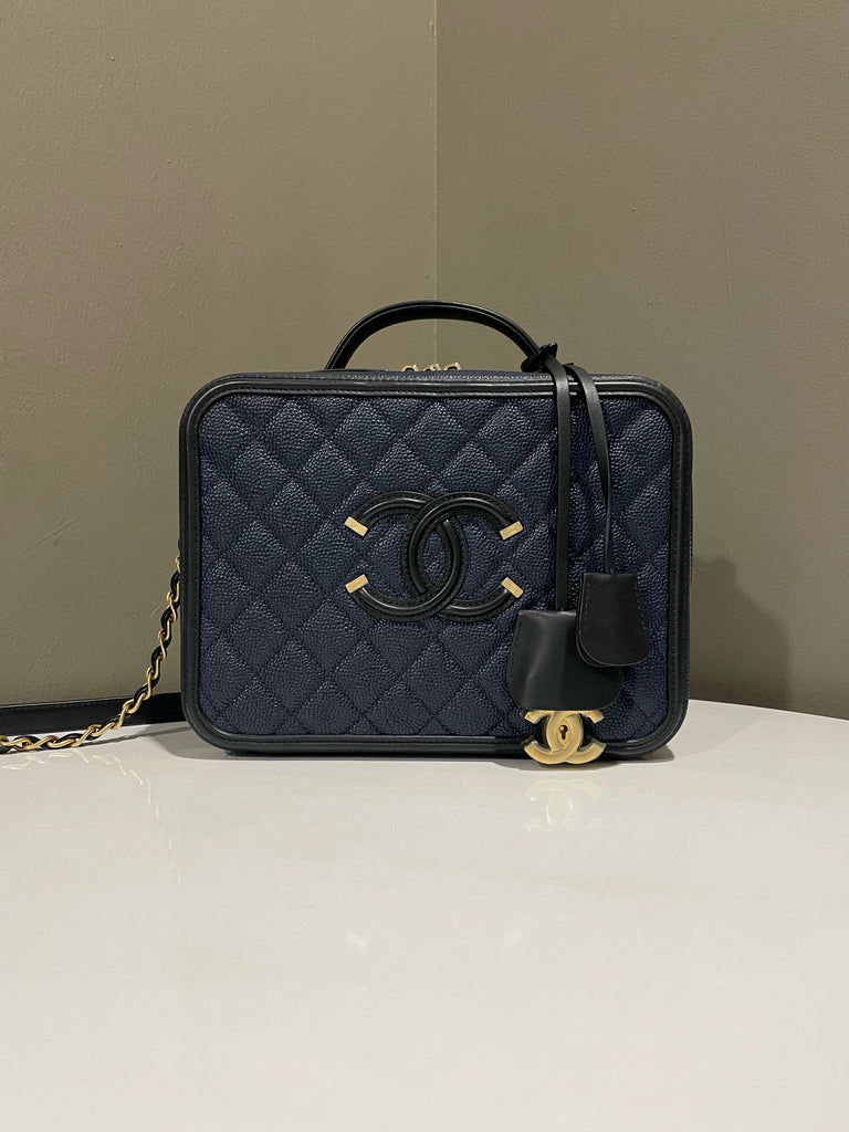 Chanel Filigree Vanity Case Navy / Black Caviar