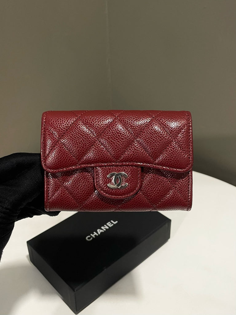 Chanel Classic Quilted Snap Card Holder Burgundy Caviar