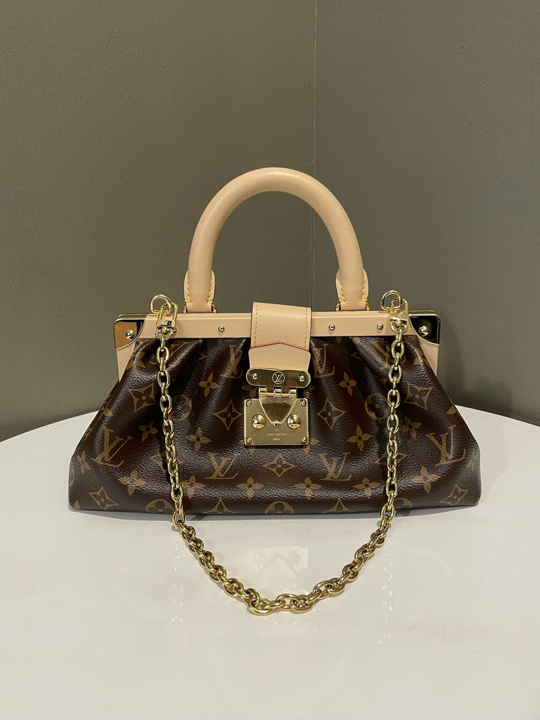Louis Vuitton Clutch Chain Bag Brown Monogram