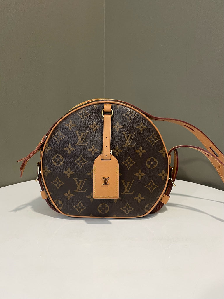Louis Vuitton Boite Chapeau Souple Bag Classic Monogram Canvas