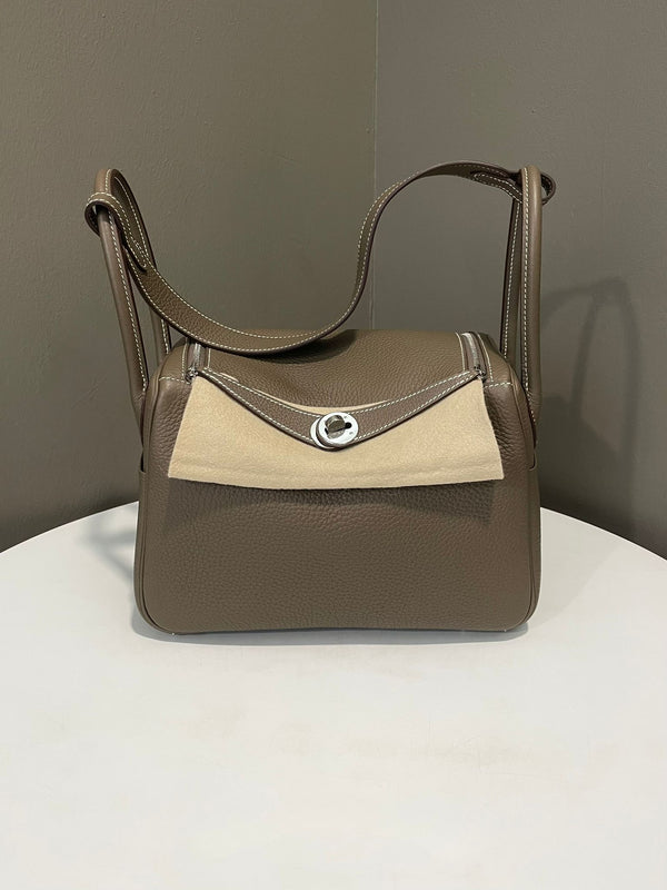 Hermes Lindy 26 Etoupe Clemence