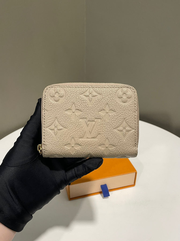 Louis Vuitton Zippy Coin Purse Tourterelle Empreinte Leather