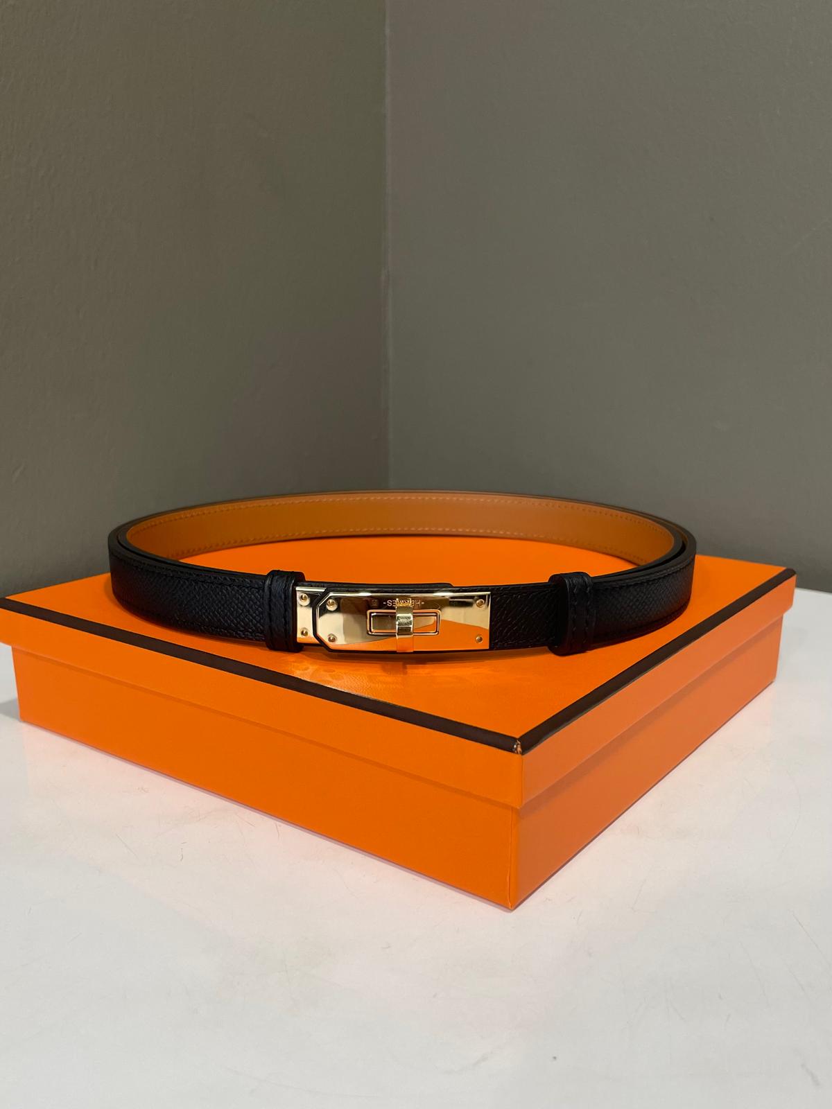 エレガントなお足元に!!【HERMES】エルメス カミラ 60 ヒール エレガントな足元/様々なコーデに】エルメス ヒールローファー