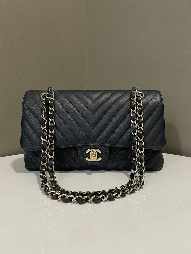 Chanel Classic Chevron Medium Double Flap Black Caviar