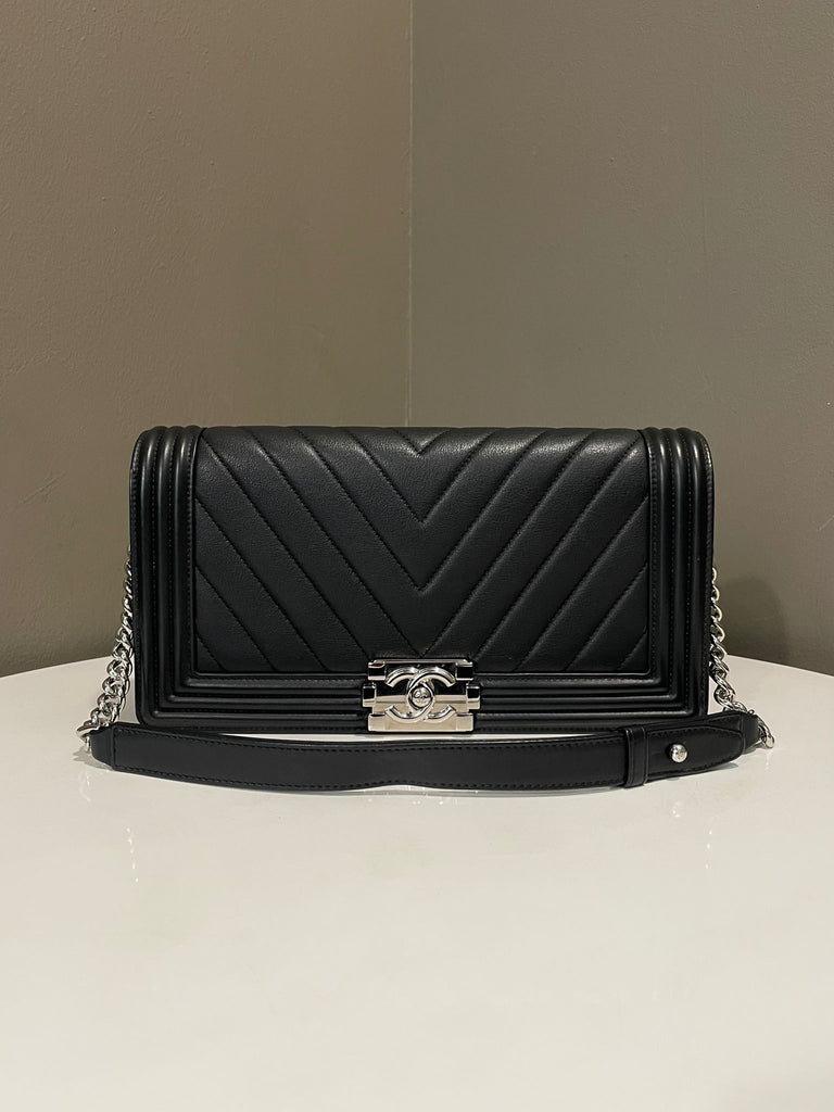 Chanel Boy Clutch Bag Black Chevron Calfskin