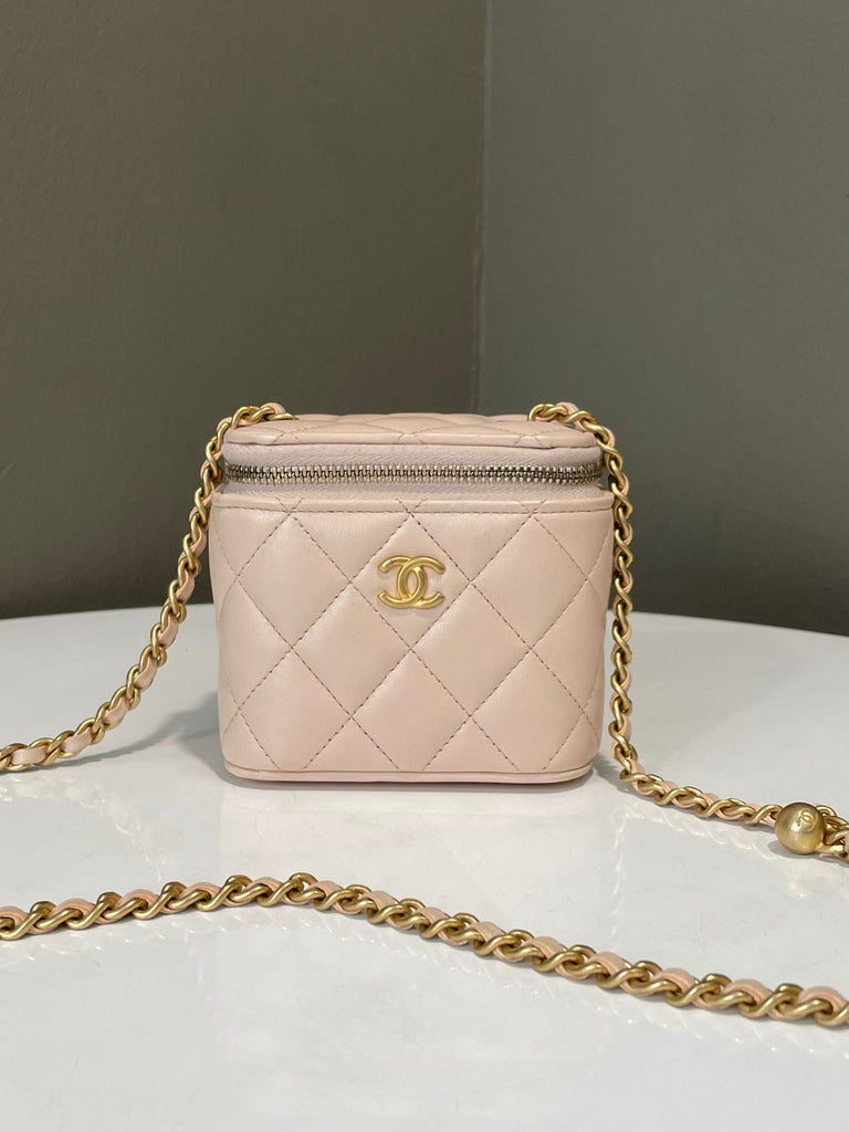 Chanel Quilted Pearl Crush Mini Vanity Cube Clair Beige Lambskin
