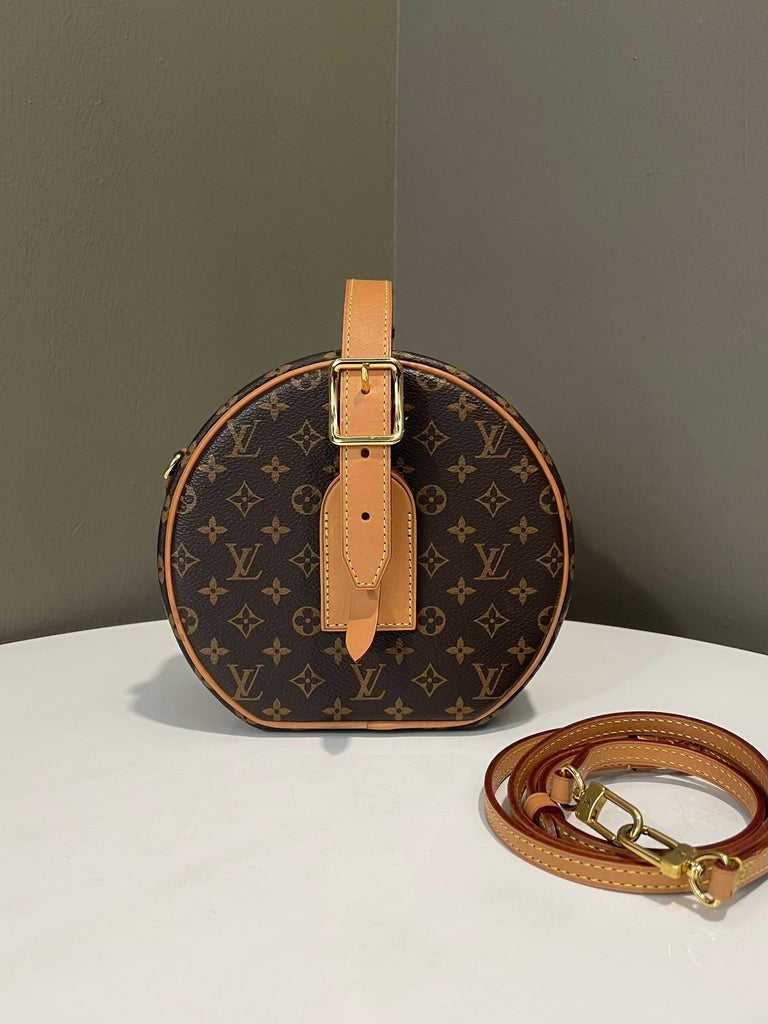 Louis Vuitton Boite Chapeau Monogram