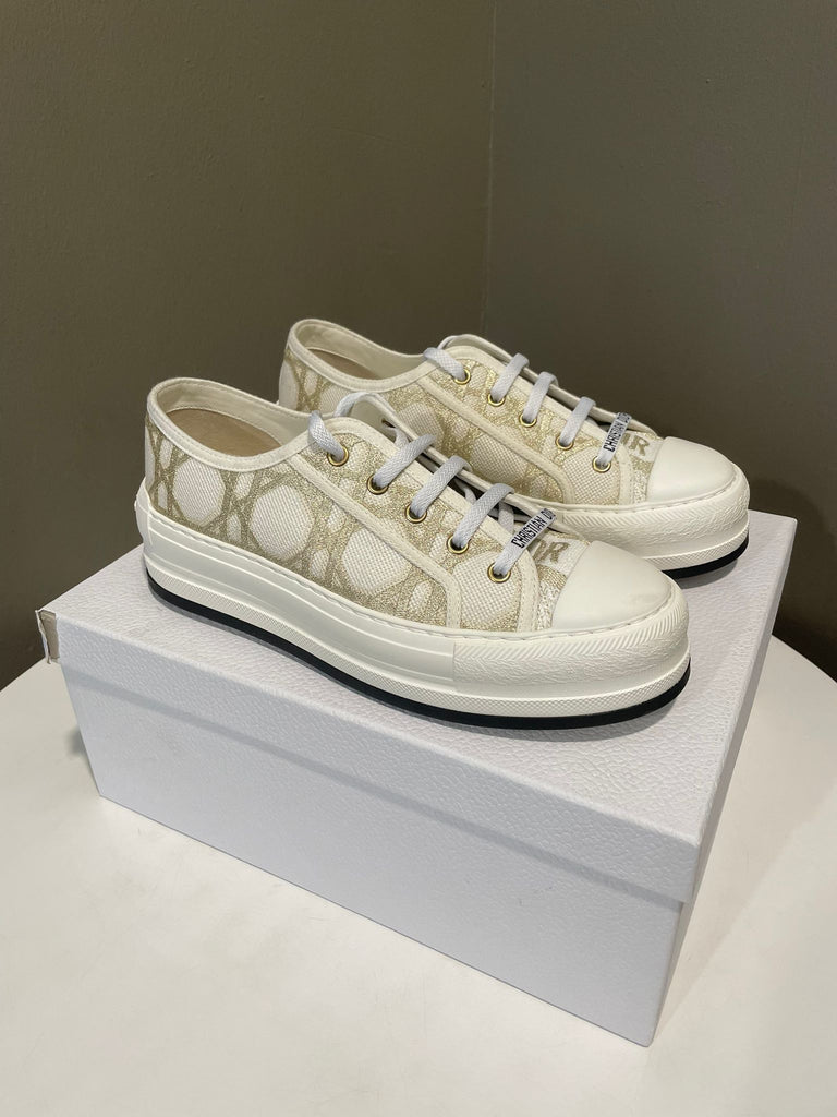 Dior Walk 'n' Dior Sneaker Ivory Gold-Tone Dior Oblique Print Size 39.5