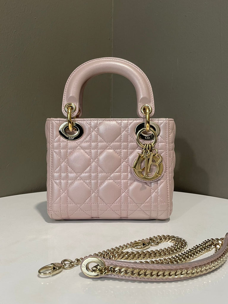 Dior Lady Dior Mini 
Pearly Lotus Pink