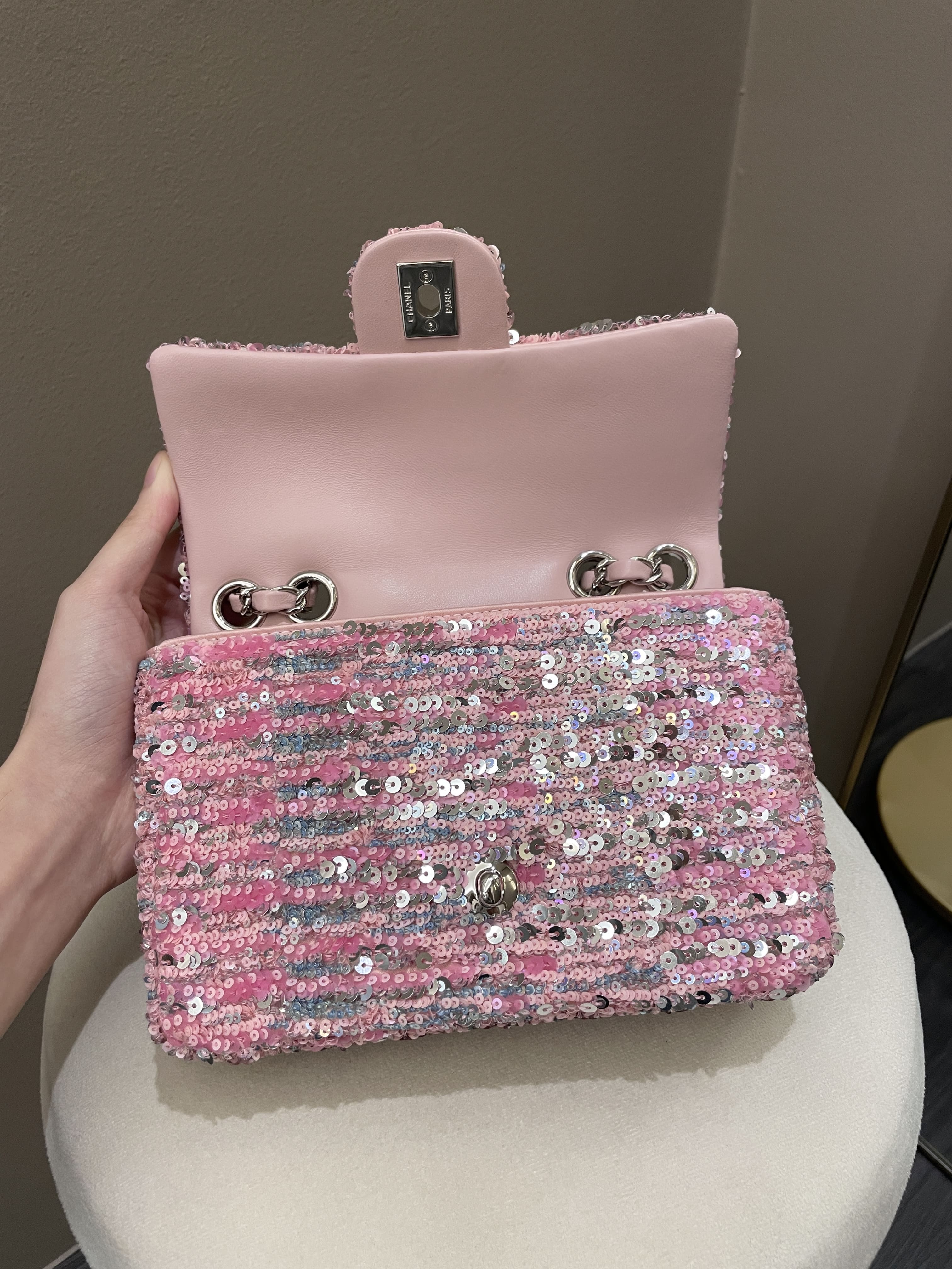 Pink sequin and microfiber medium Flap bag handbag wit…