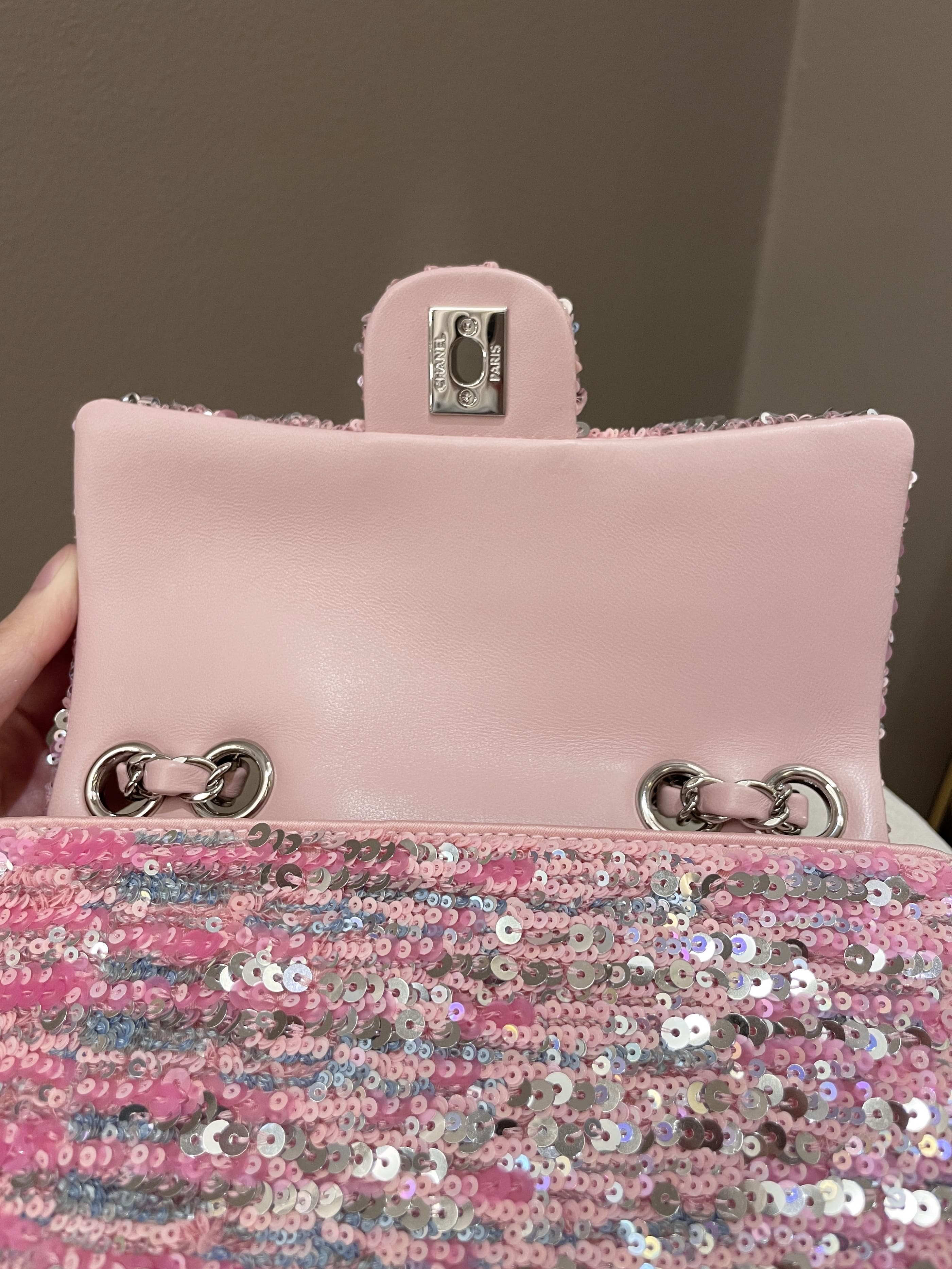 Chanel Quilted Mini Rectangular Flap Bag Pink Sequins – ＬＯＶＥＬＯＴＳＬＵＸＵＲＹ