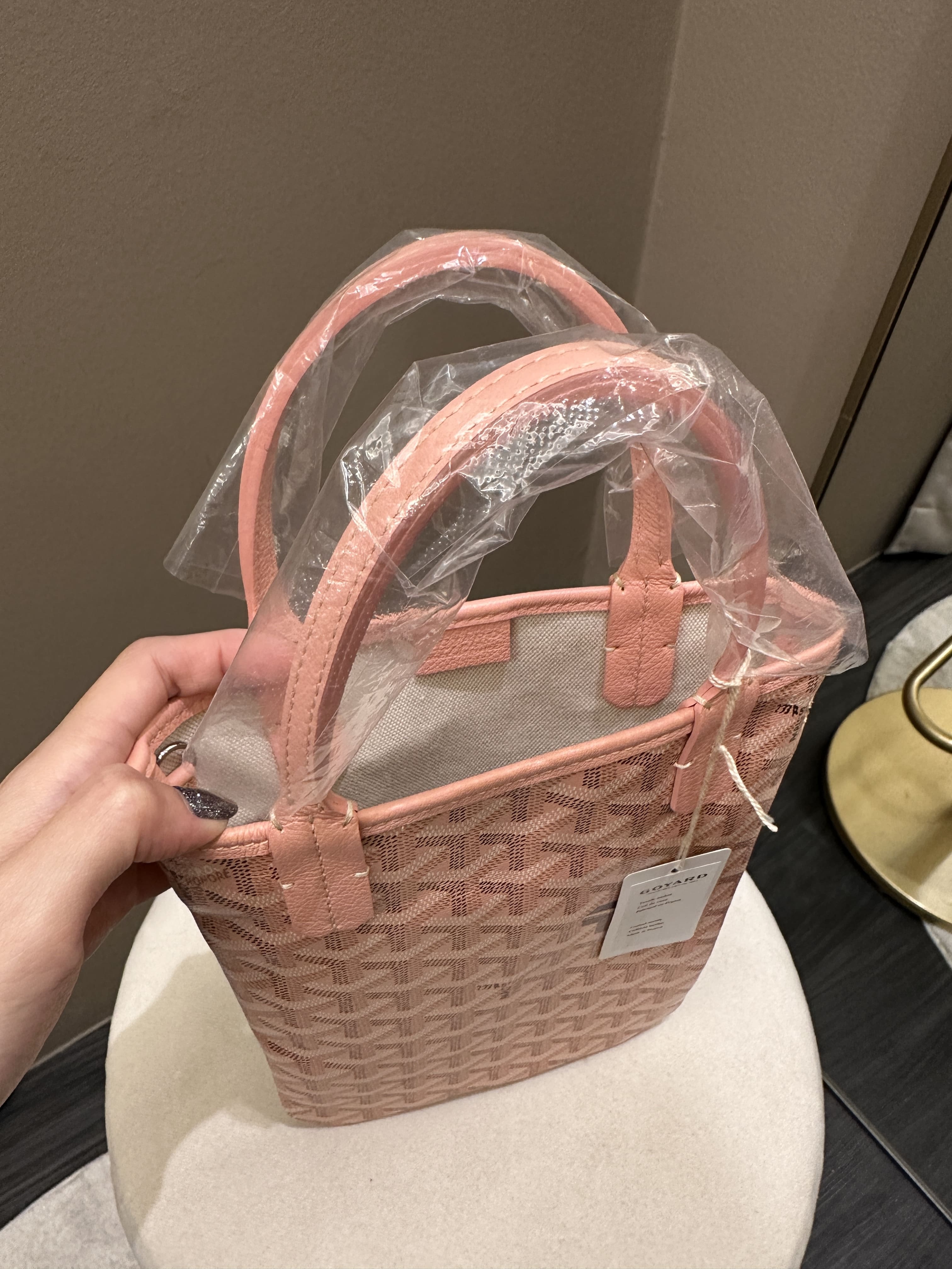 Goyard Limited Edition Pink Store, SAVE 57% 