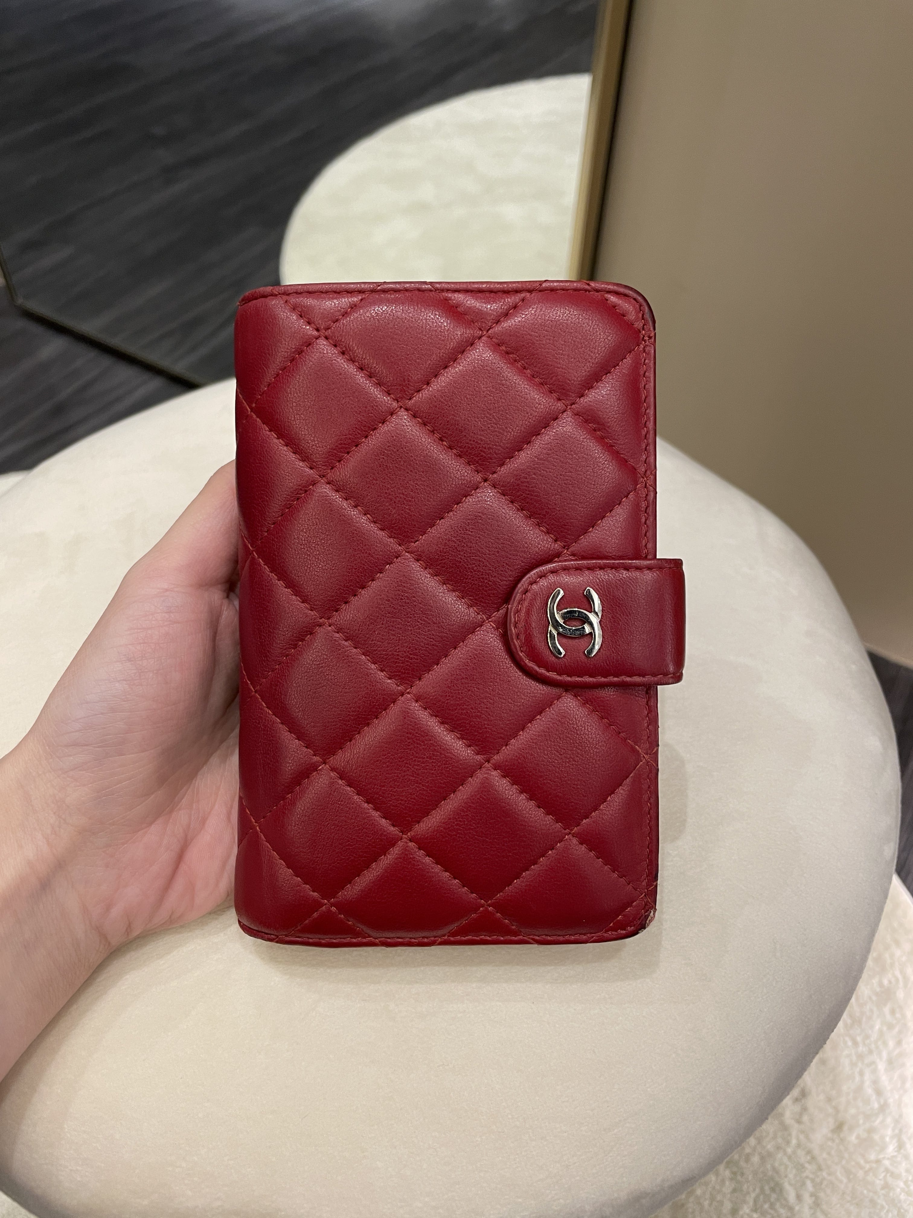 Chanel red quilted wallet Clearance