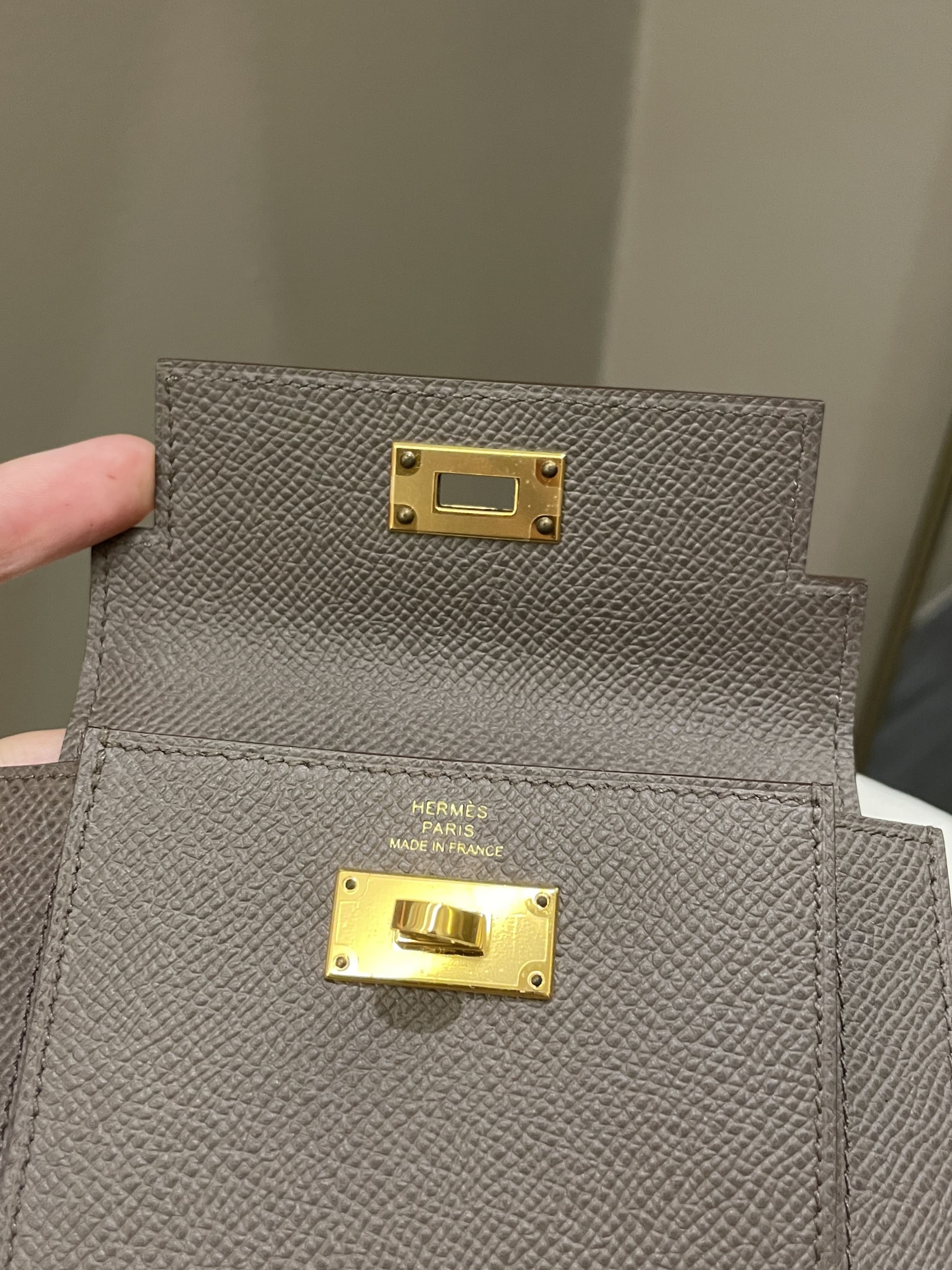 Hermès Etain Epsom Kelly Pocket Compact Wallet, myGemma