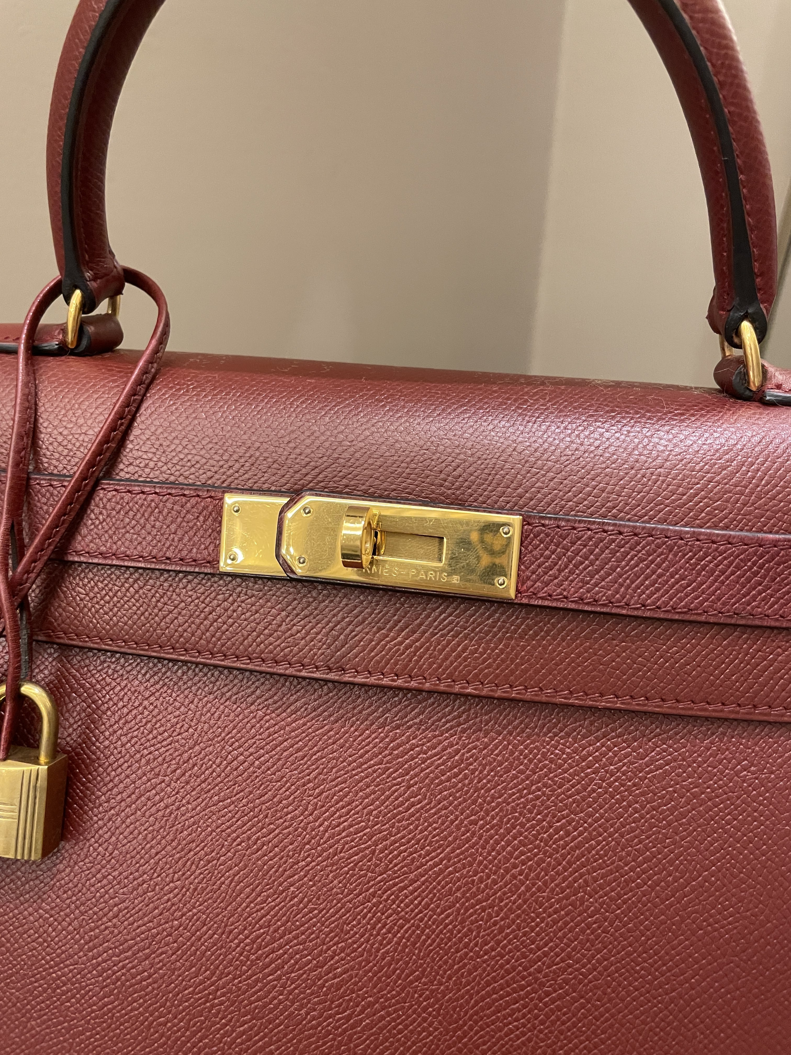 Hermès Kelly 28 Rose Extreme Sellier Epsom Gold Hardware GHW — The French  Hunter