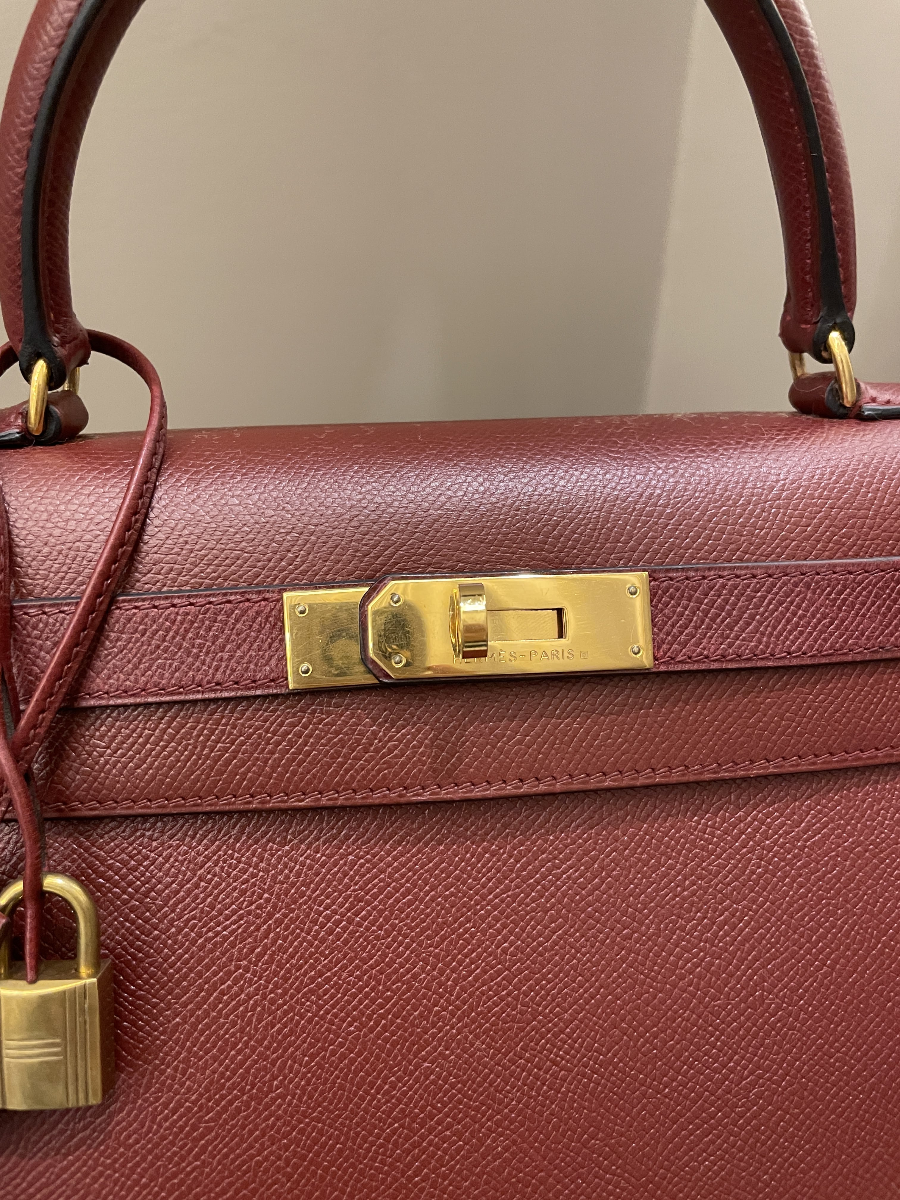 Hermès Rouge H Box Sellier Kelly 28 Gold Hardware, 2018 Available For  Immediate Sale At Sotheby's