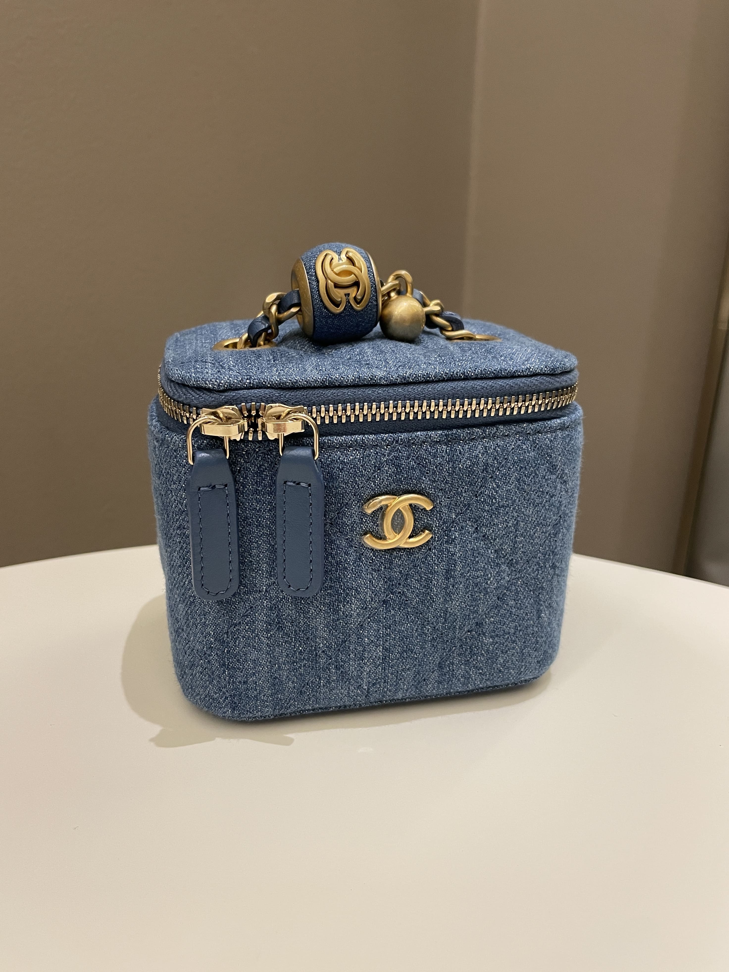 Chanel Bright Blue Mini Square Vanity Bag with Leather Chain Pearl Cru –  Votre Luxe