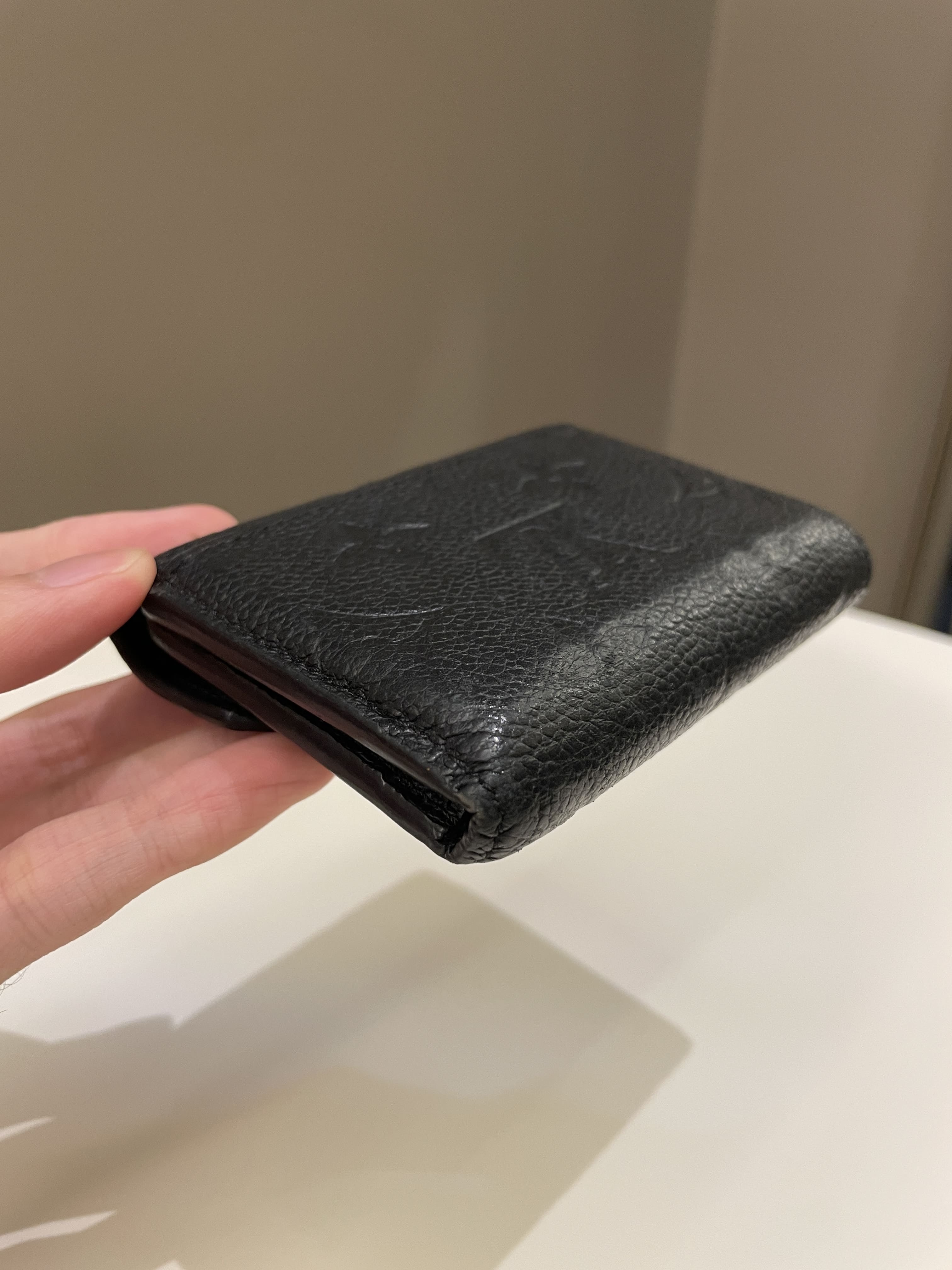Authentic Louis Vuitton Black Bifold Taiga Leather Compact Wallet