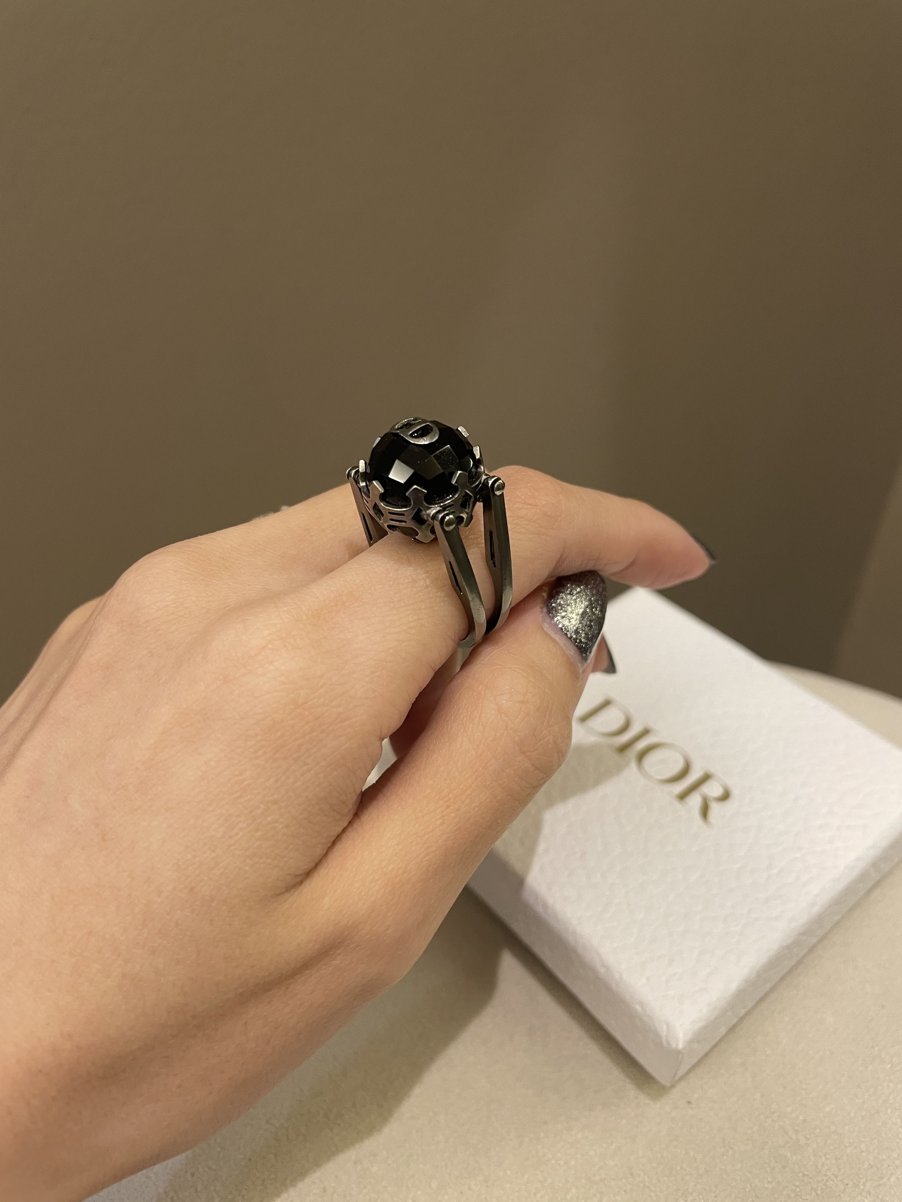Dior Bee Globe Double Ring Black Rhinestone