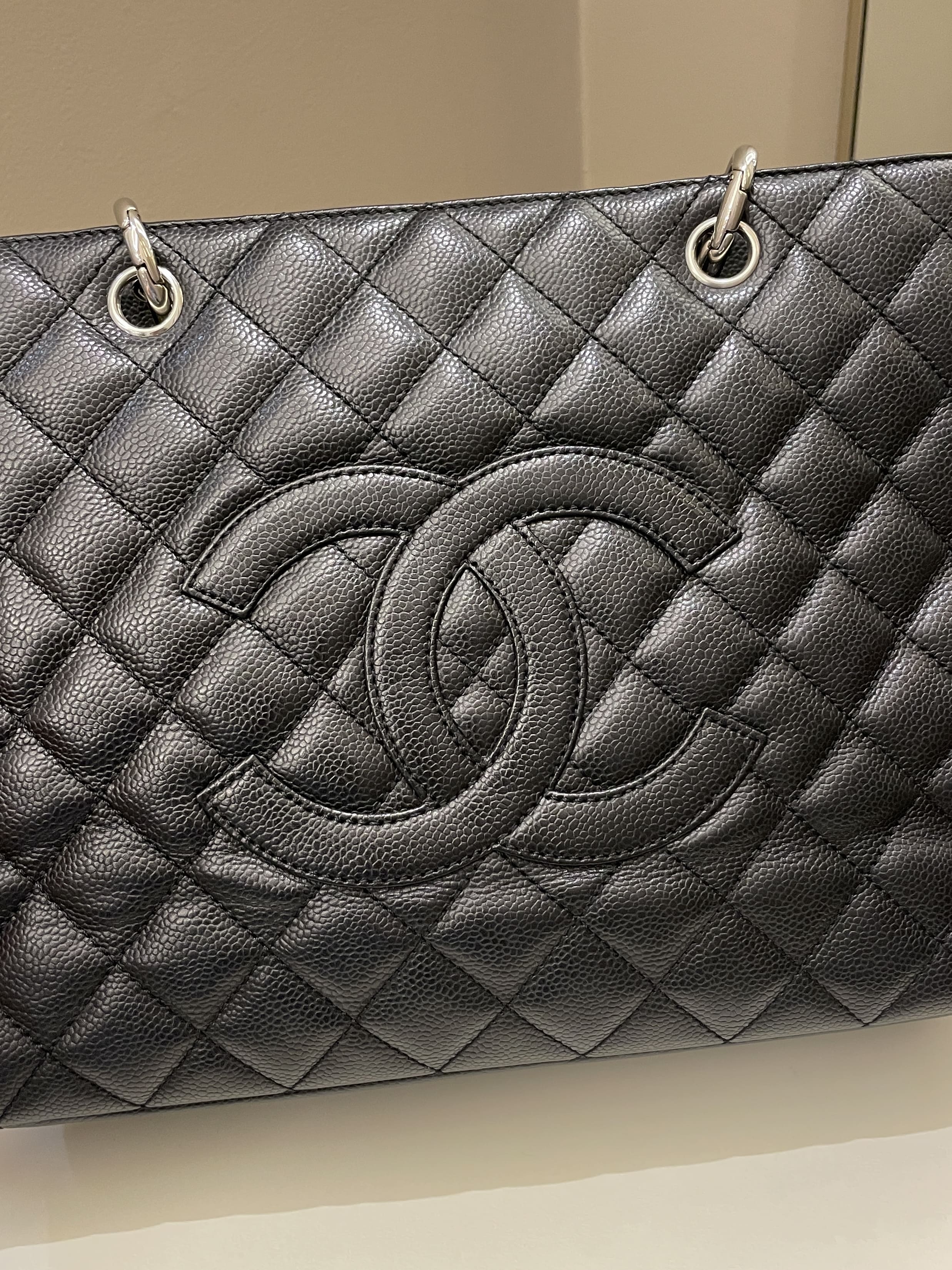 Chanel Classic Quilted GST Black Caviar – ＬＯＶＥＬＯＴＳＬＵＸＵＲＹ