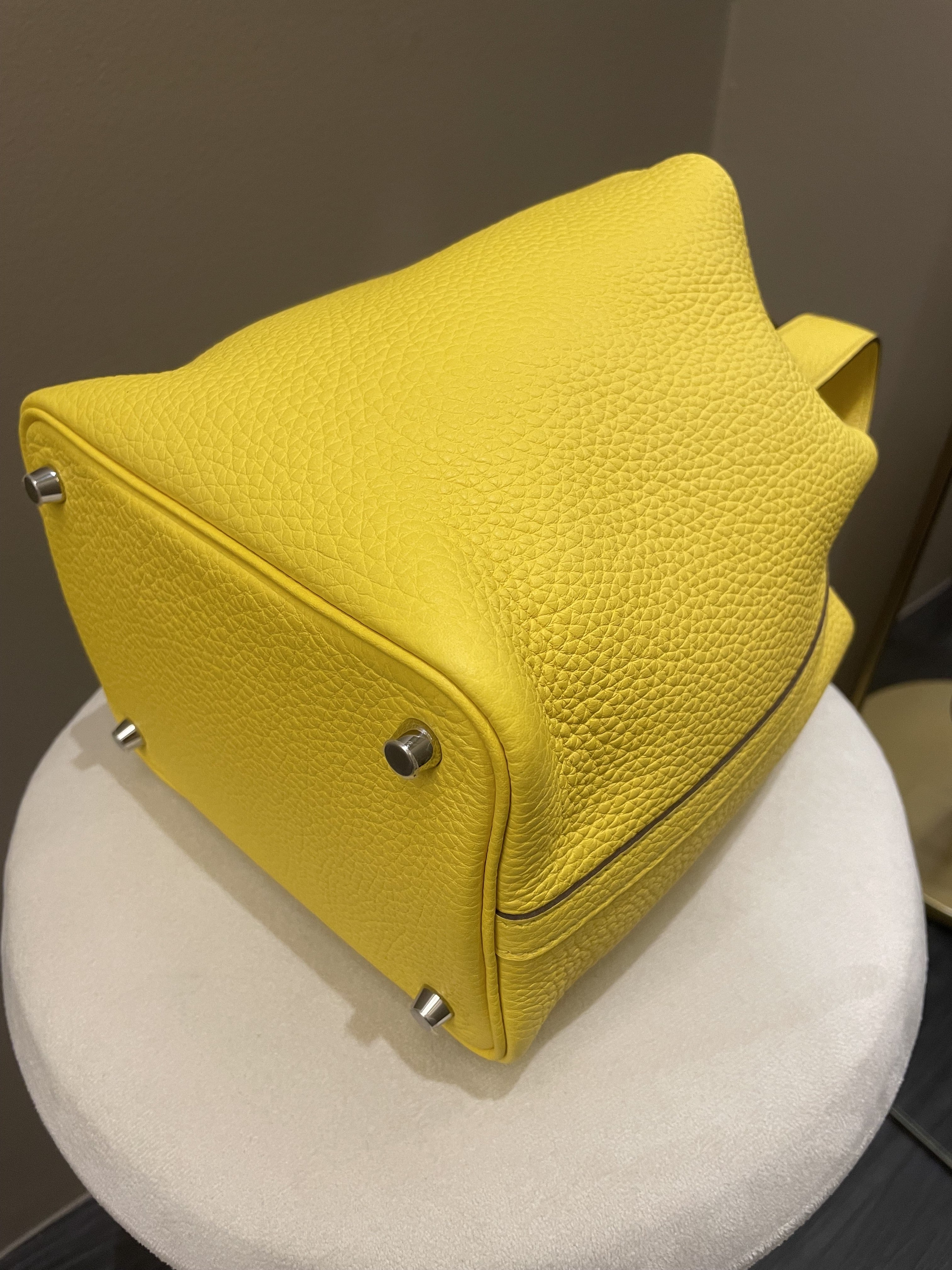 Hermès Clemence Picotin Lock 22 - Yellow Bucket Bags, Handbags