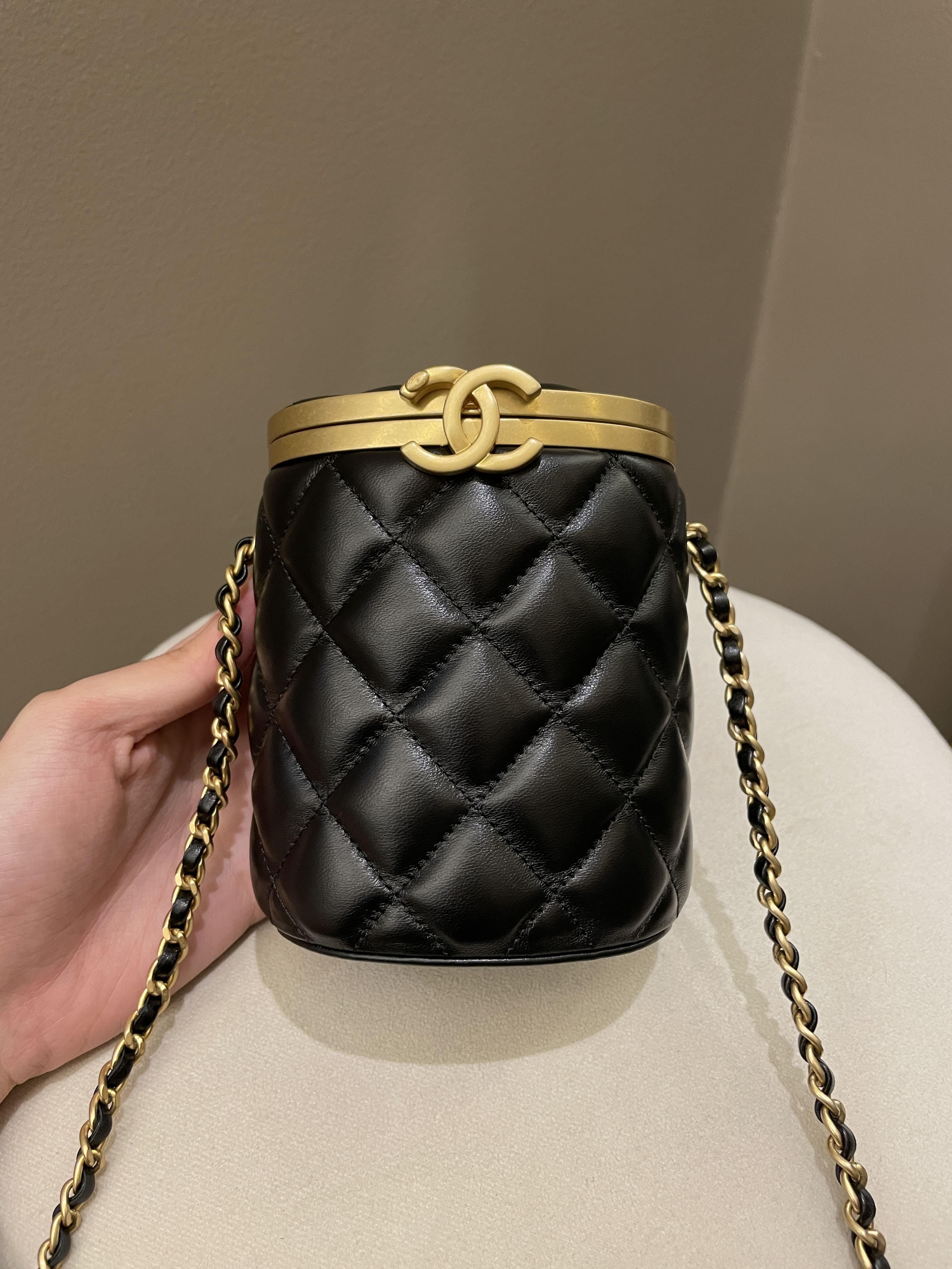 Chanel Classic Cosmetic Vanity Pouch Quilted Black Lambskin Gold
